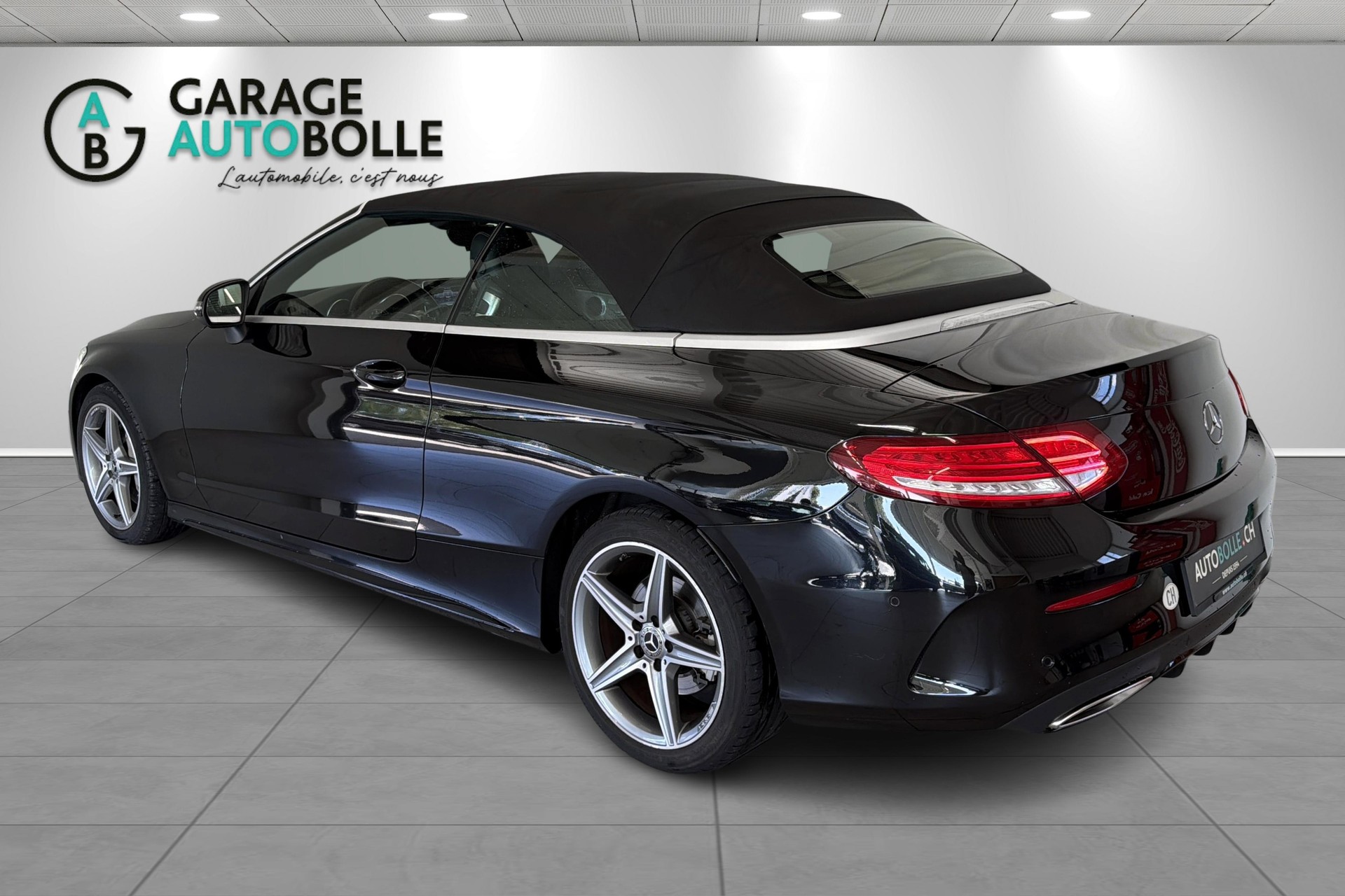 MERCEDES-BENZ C 250 Cabriolet AMG Line 9G-Tronic-image-19