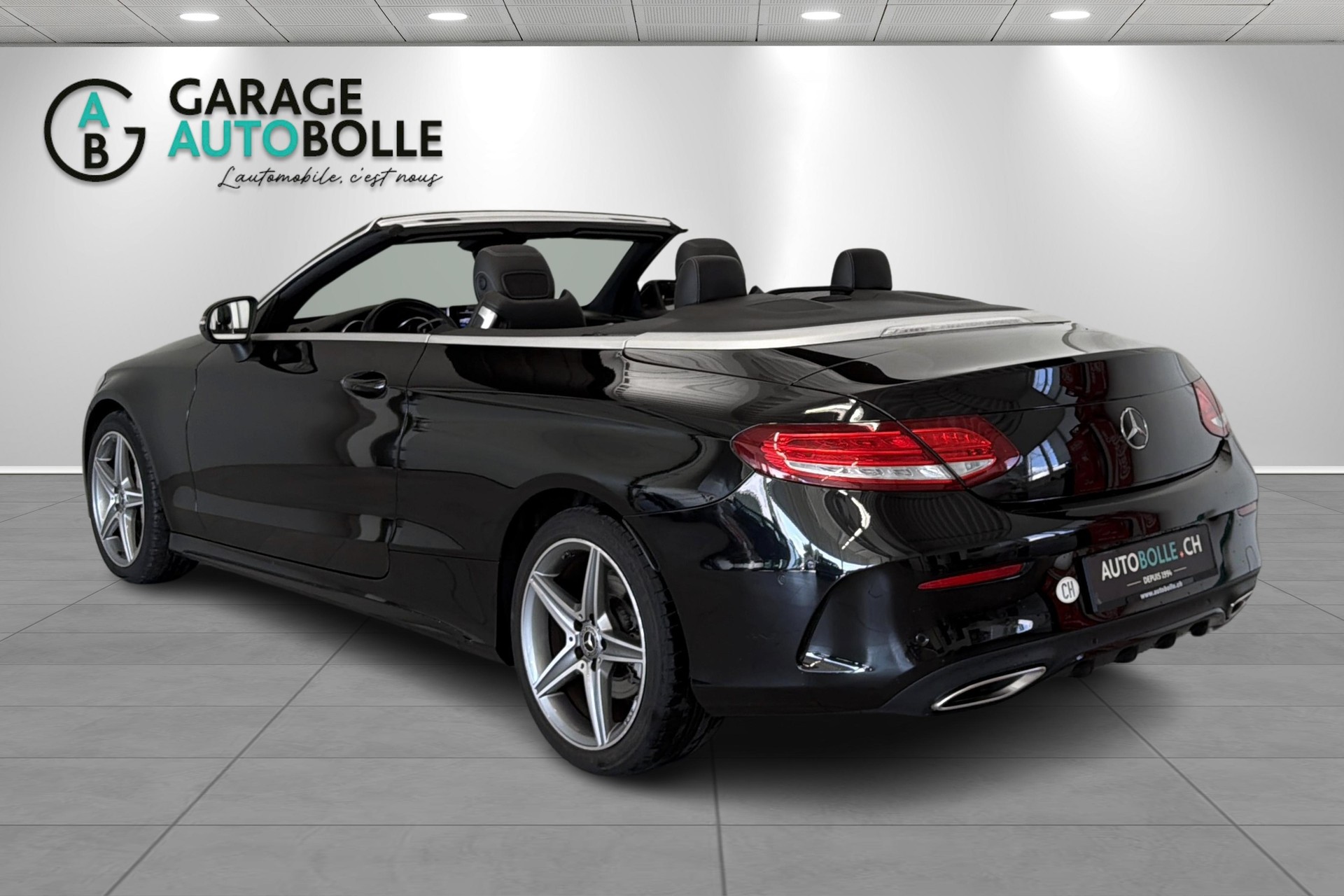 MERCEDES-BENZ C 250 Cabriolet AMG Line 9G-Tronic-image-4
