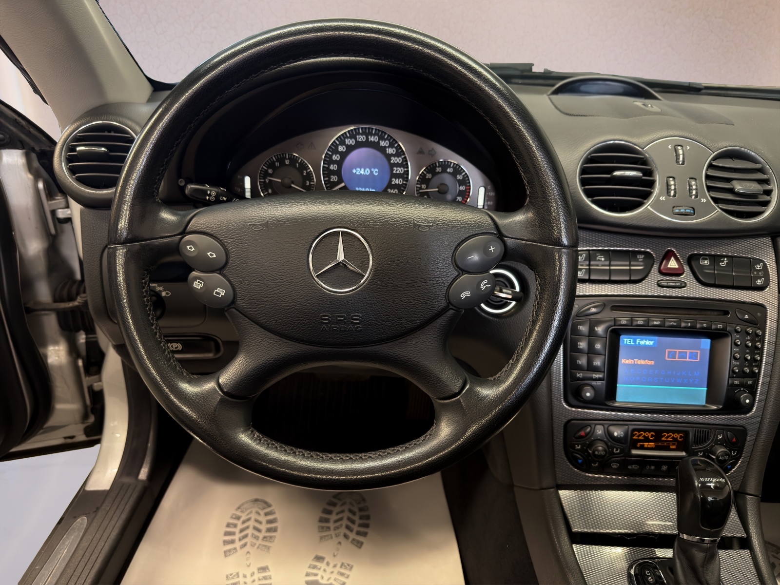 MERCEDES-BENZ CLK 500 Elégance Automatic-image-10