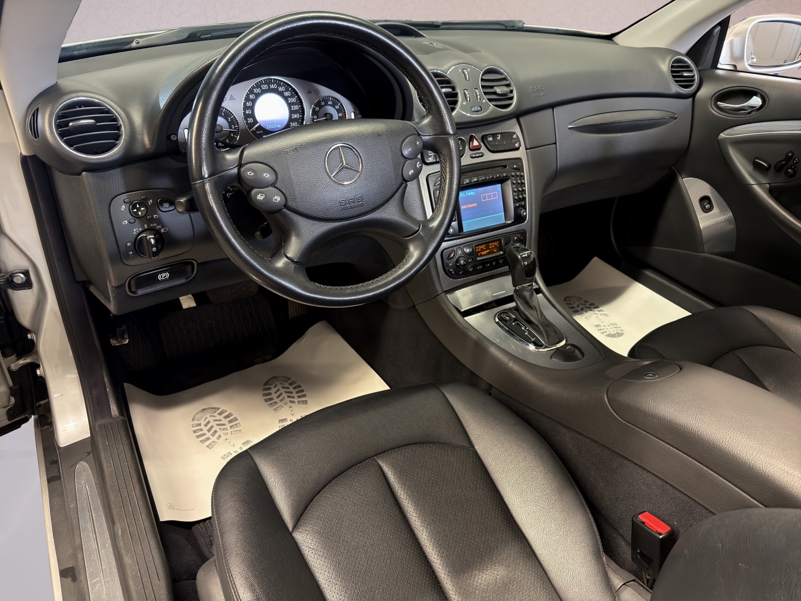 MERCEDES-BENZ CLK 500 Elégance Automatic-image-7