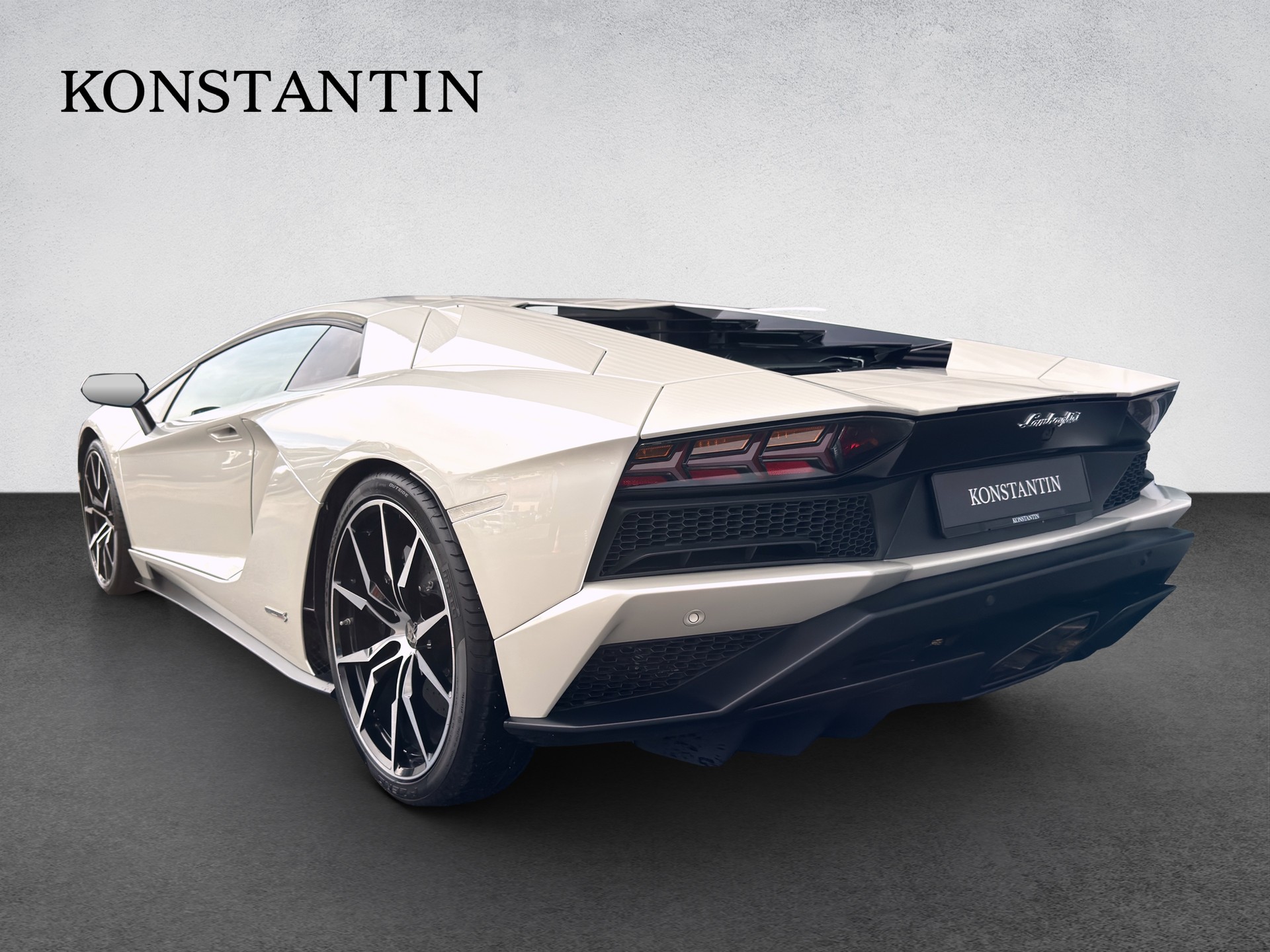 LAMBORGHINI Aventador S LP740-4 Coupé E-Gear-image-3