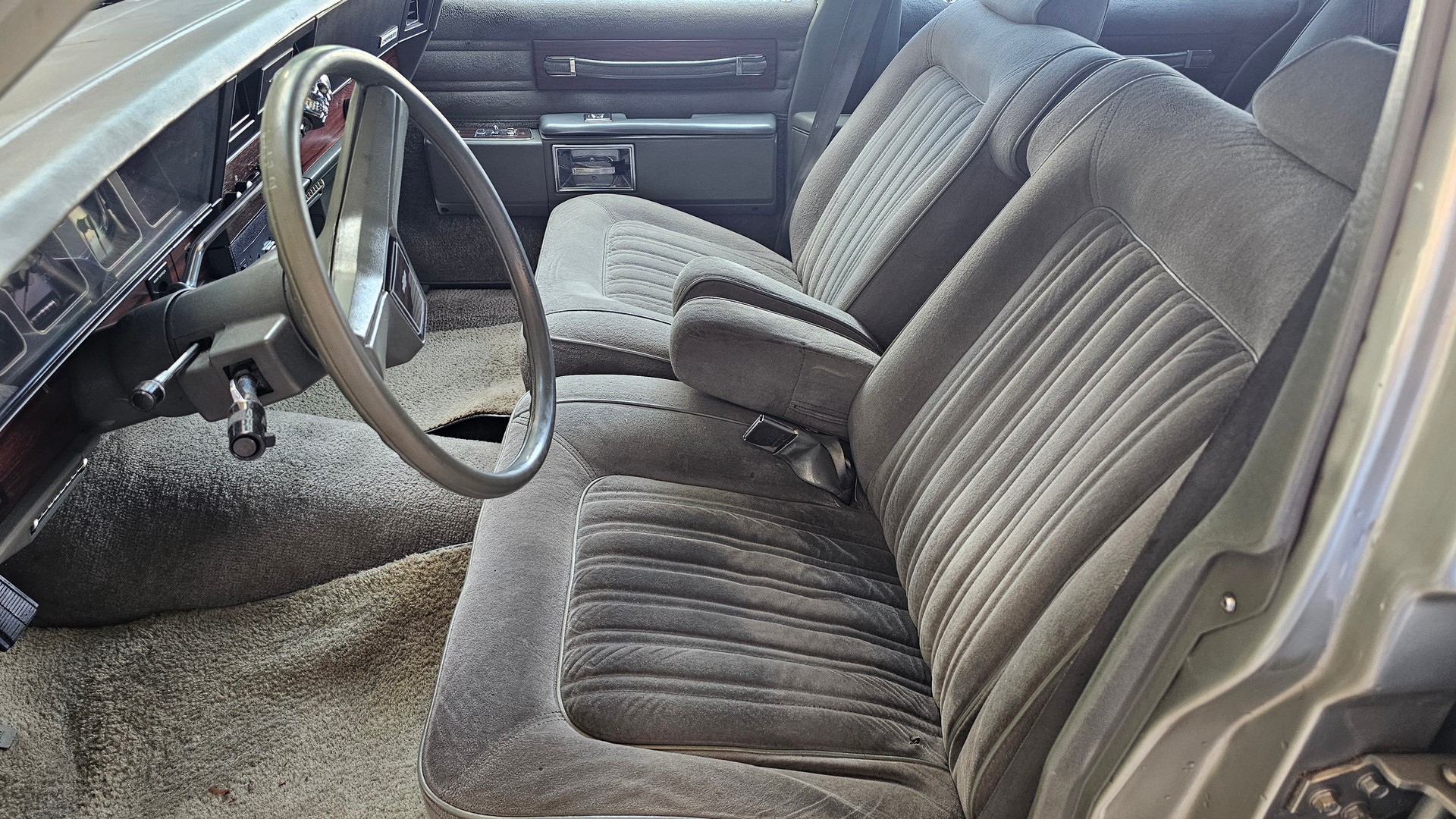 CHEVROLET Caprice Classic-image-6