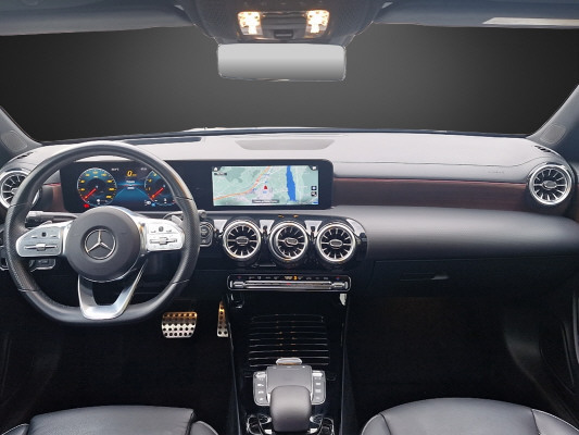 MERCEDES-BENZ CLA 250 AMG Line 4Matic-image-8