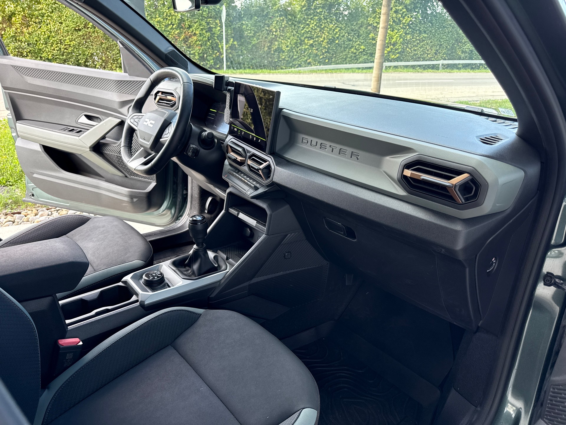 DACIA Duster TCe 130 48V Journey 4x4-image-8