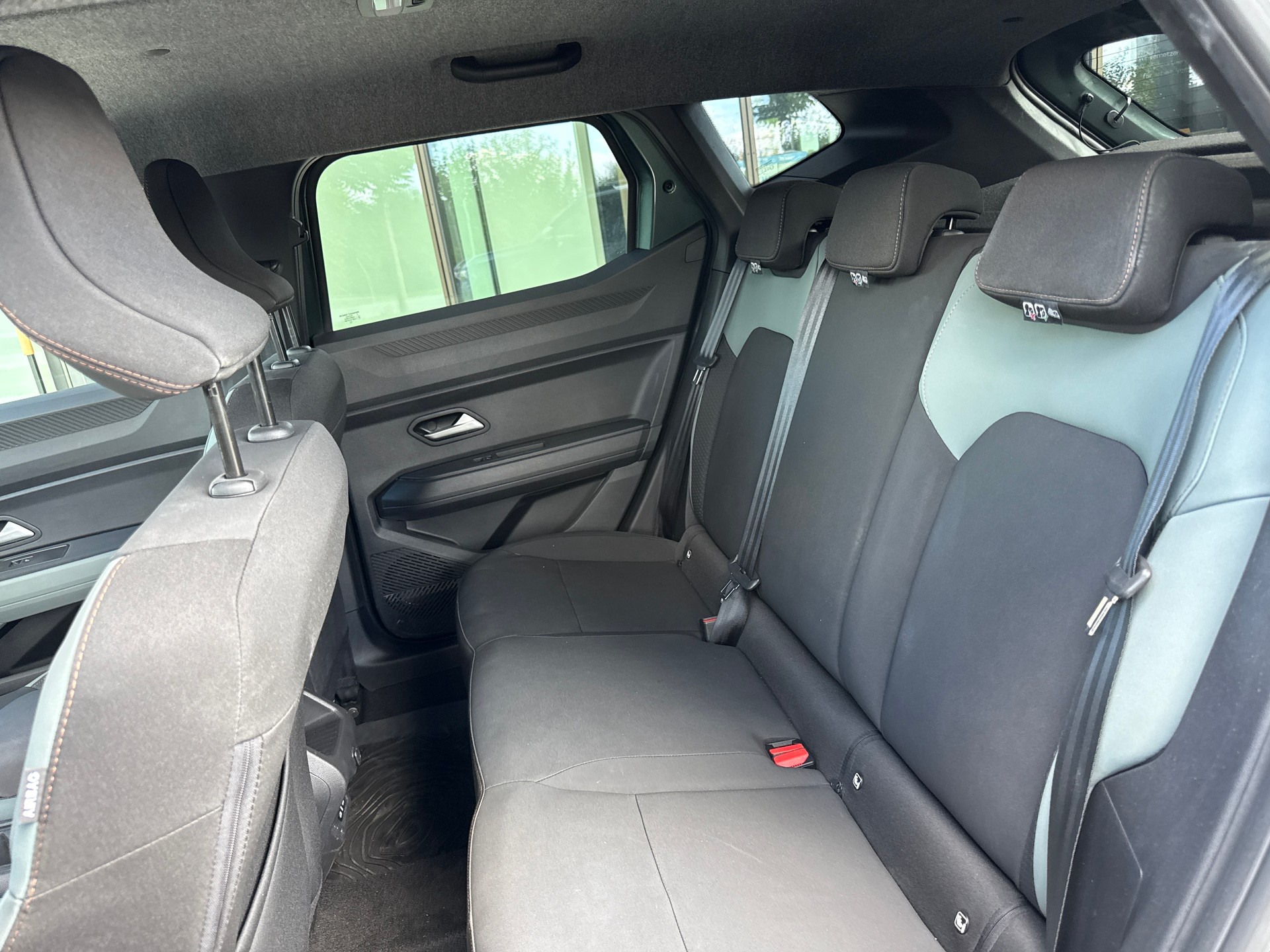 DACIA Duster TCe 130 48V Journey 4x4-image-10