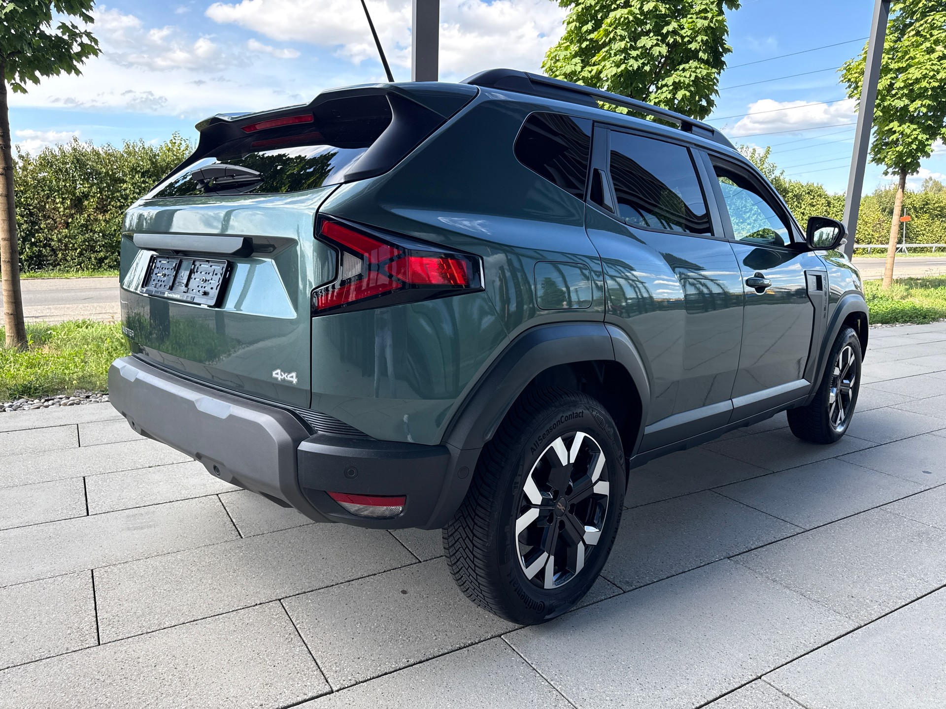 DACIA Duster TCe 130 48V Journey 4x4-image-3