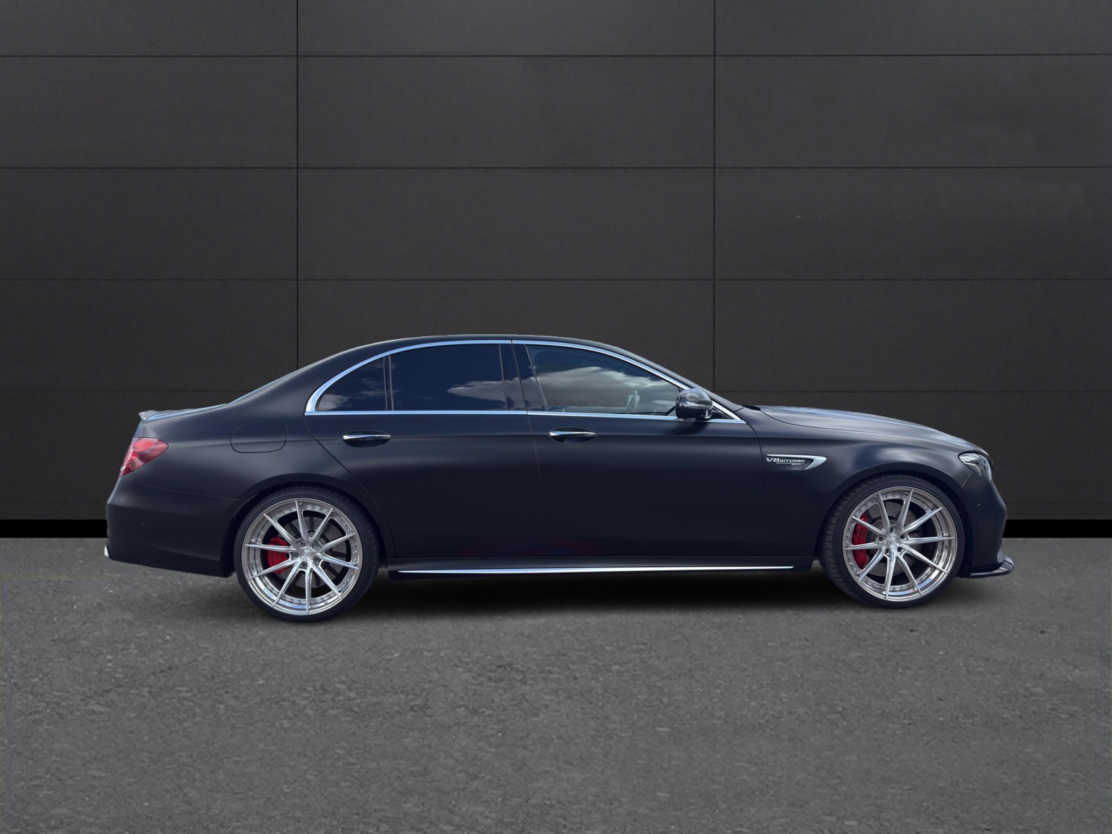 MERCEDES-BENZ E 63 AMG S 4Matic Speedshift MCT-image-5