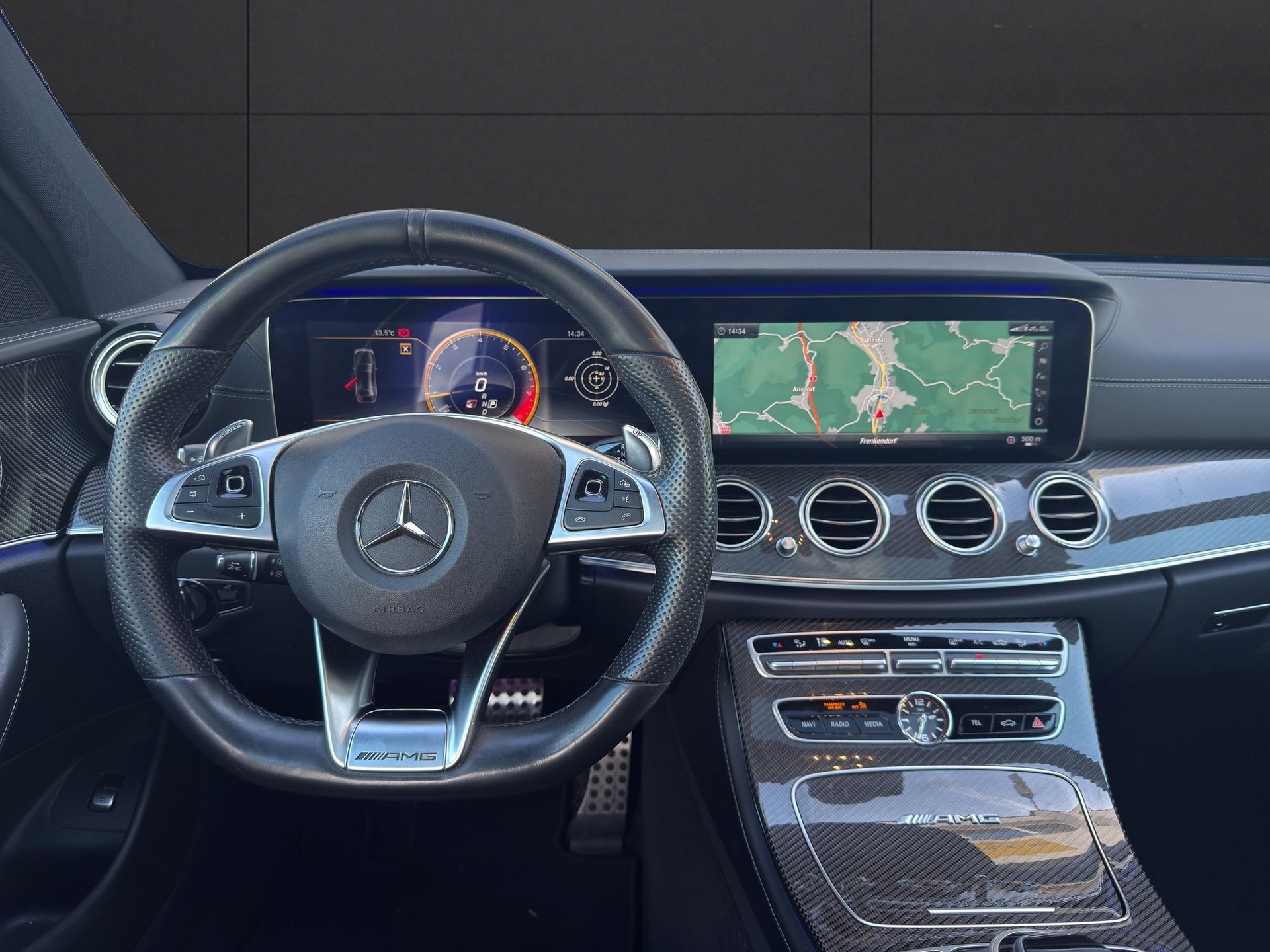 MERCEDES-BENZ E 63 AMG S 4Matic Speedshift MCT-image-9
