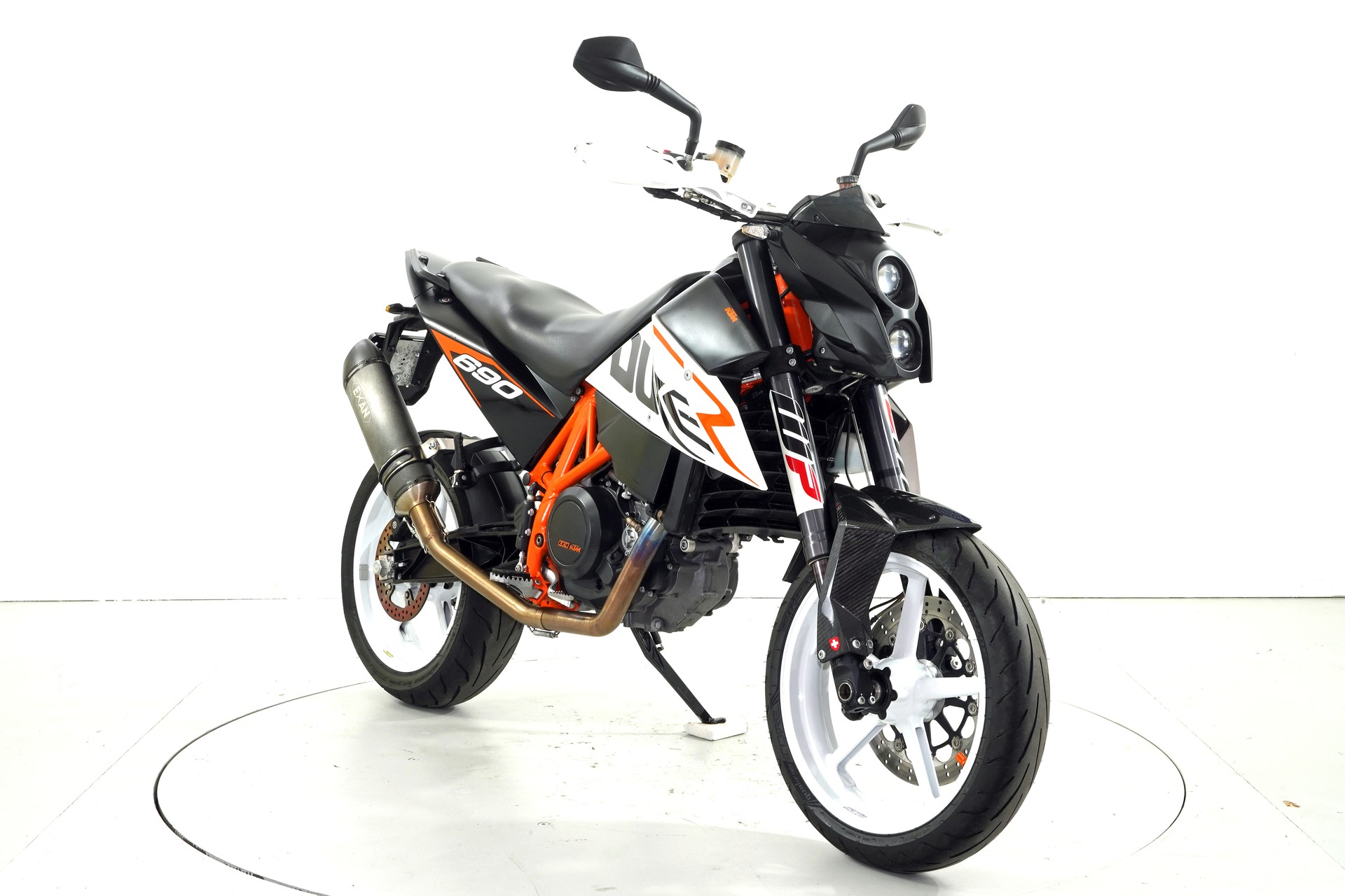 KTM KTM 690 Duke R-showroom-element-1