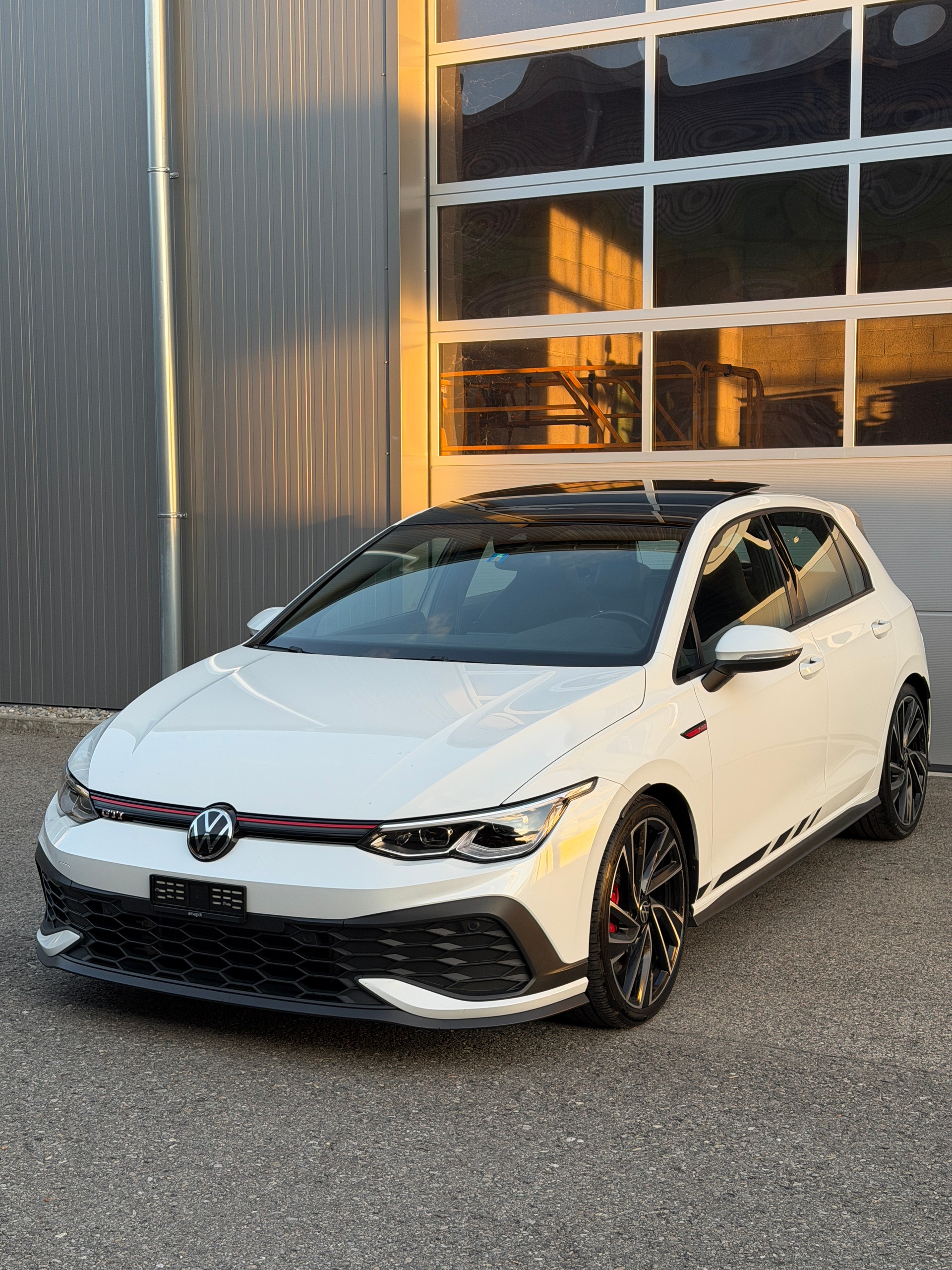 VW Golf 2.0 TSI GTI Clubsport DSG-image-0