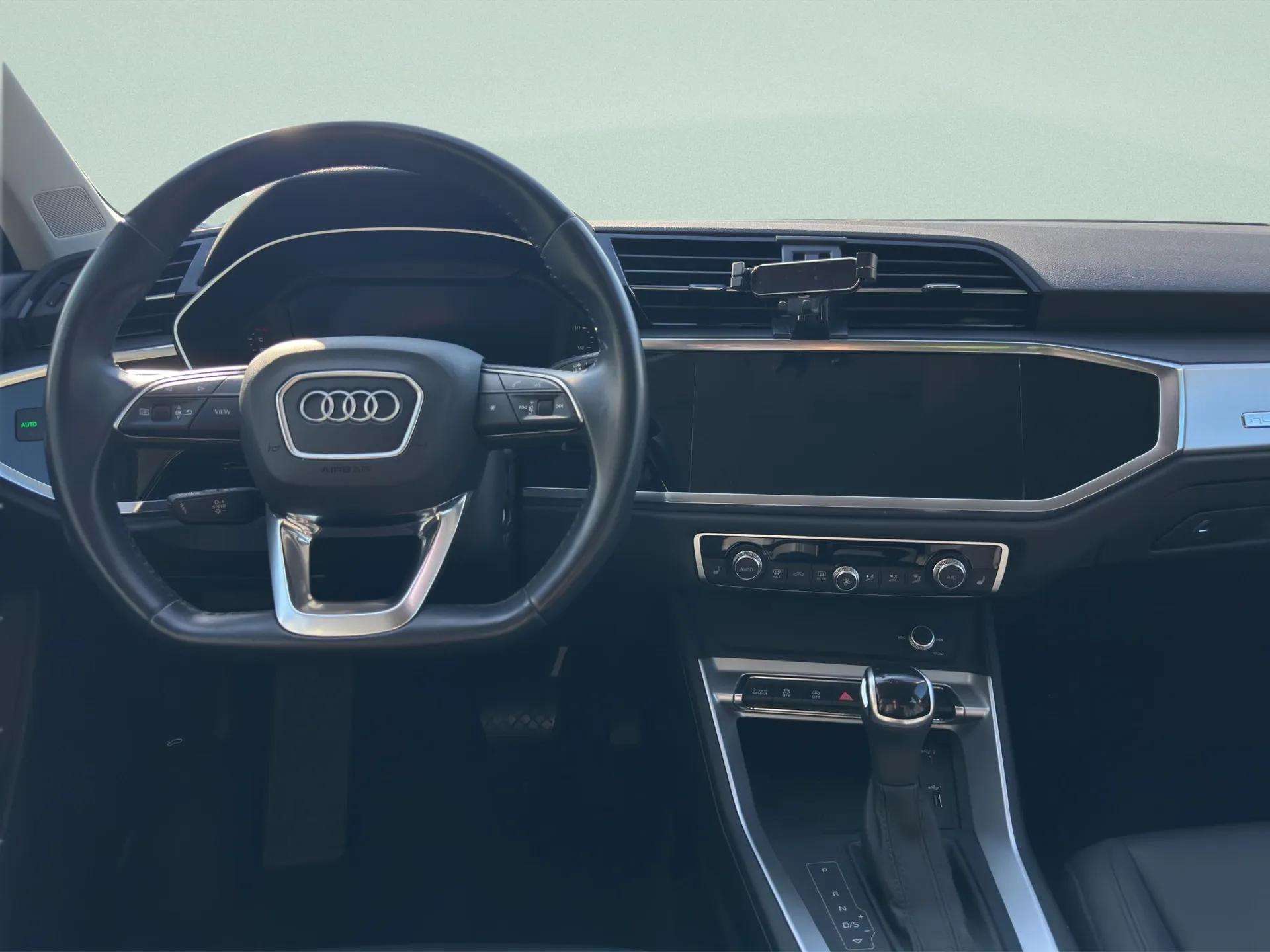 AUDI Q3 Sportback 40 TFSI quattro S-tronic-image-13