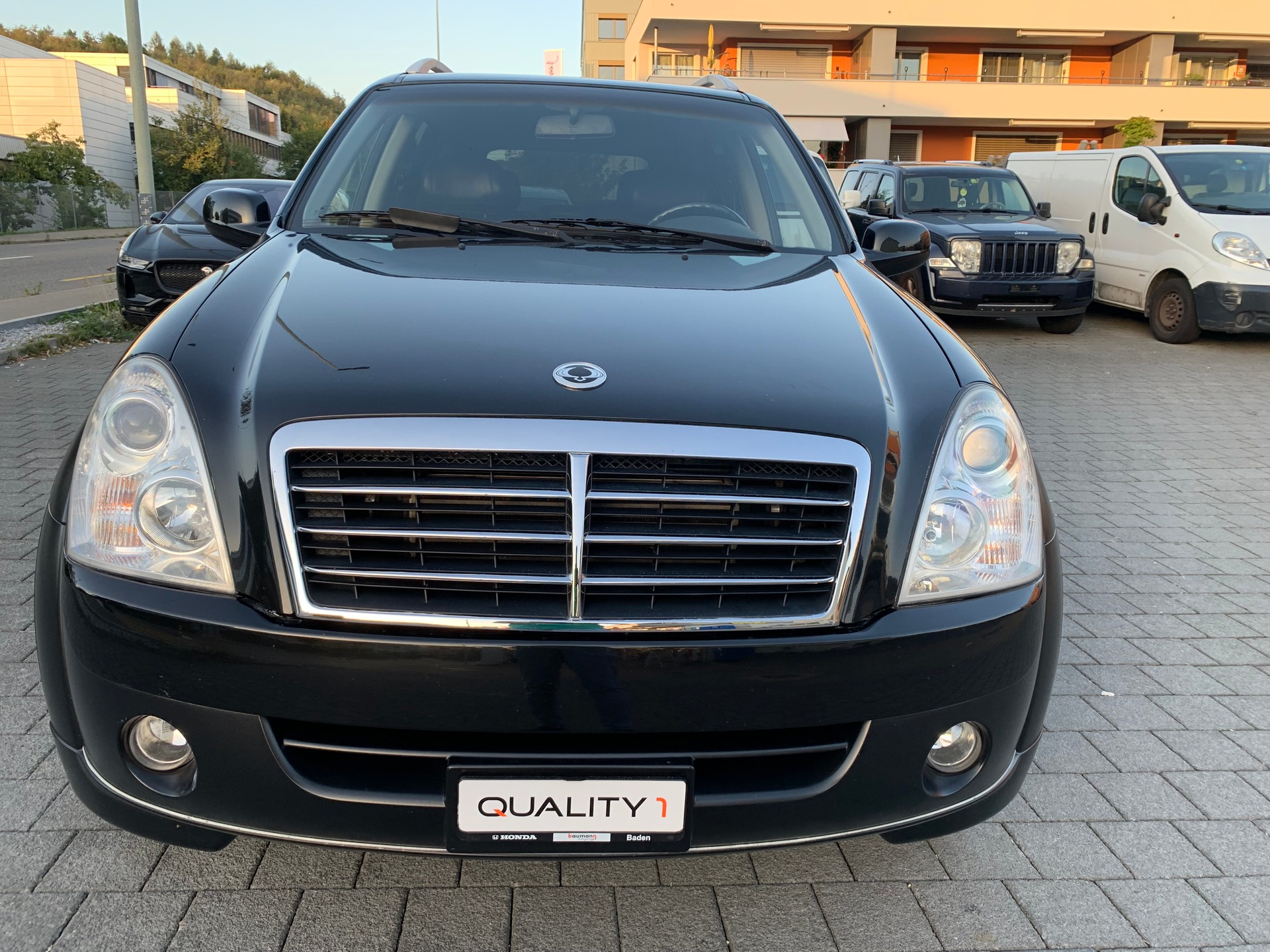 KGM-SsangYong Rexton RX 270 XVT Genesis Automatic-image-4