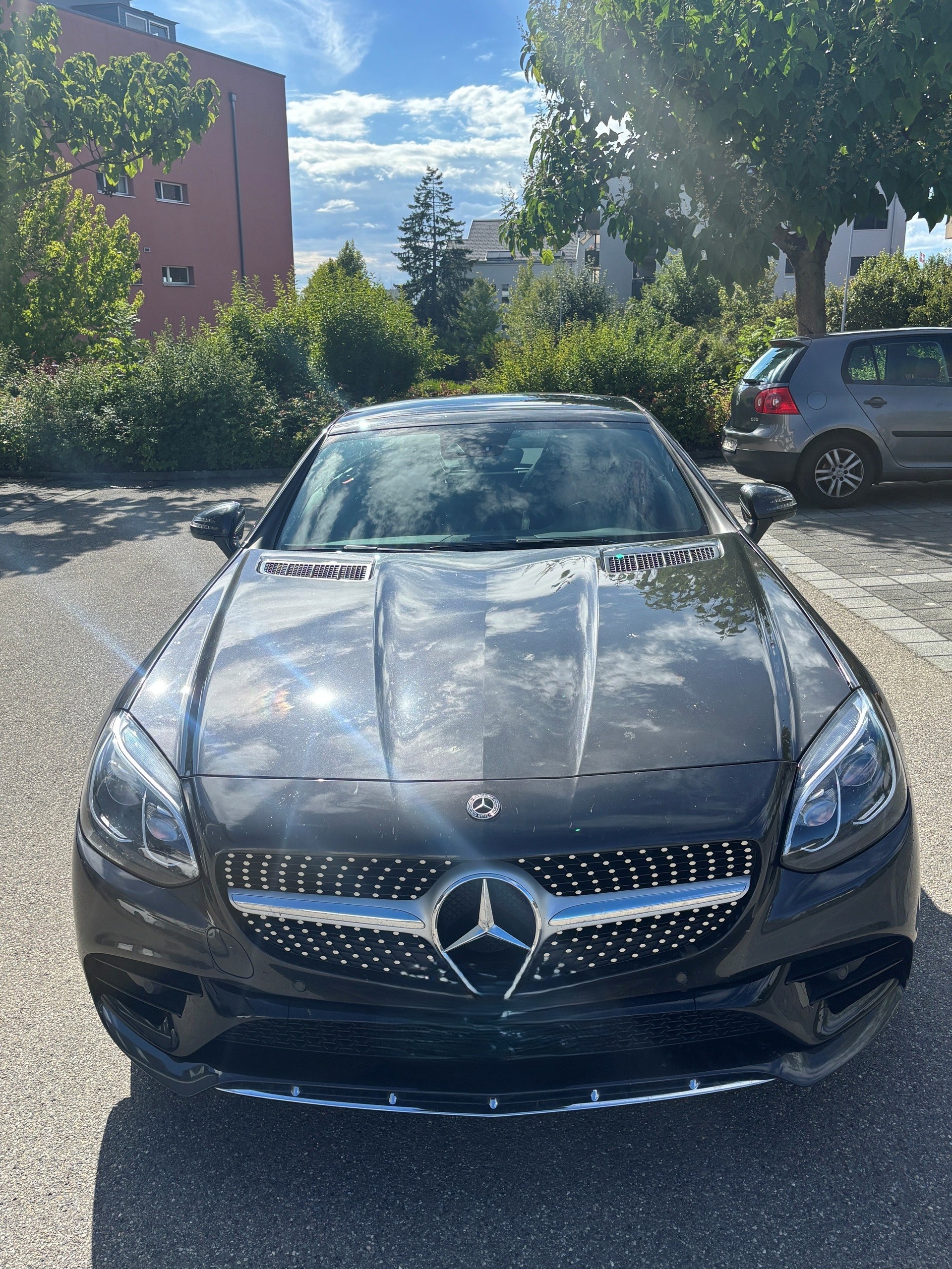 MERCEDES-BENZ SLC 180-image-1