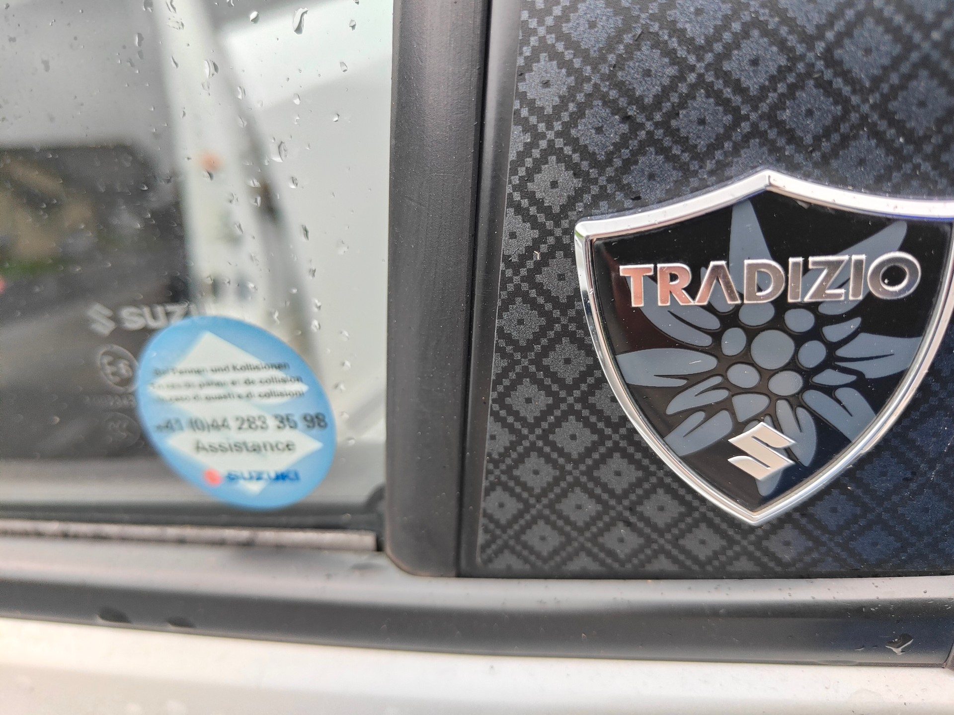 SUZUKI Ignis 1.2i Tradizio 4x4-image-6