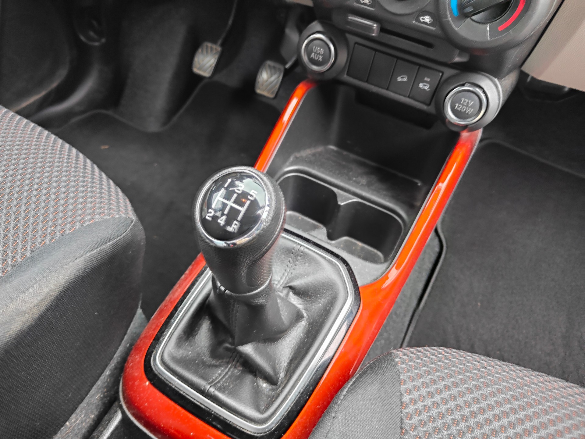 SUZUKI Ignis 1.2i Tradizio 4x4-image-10