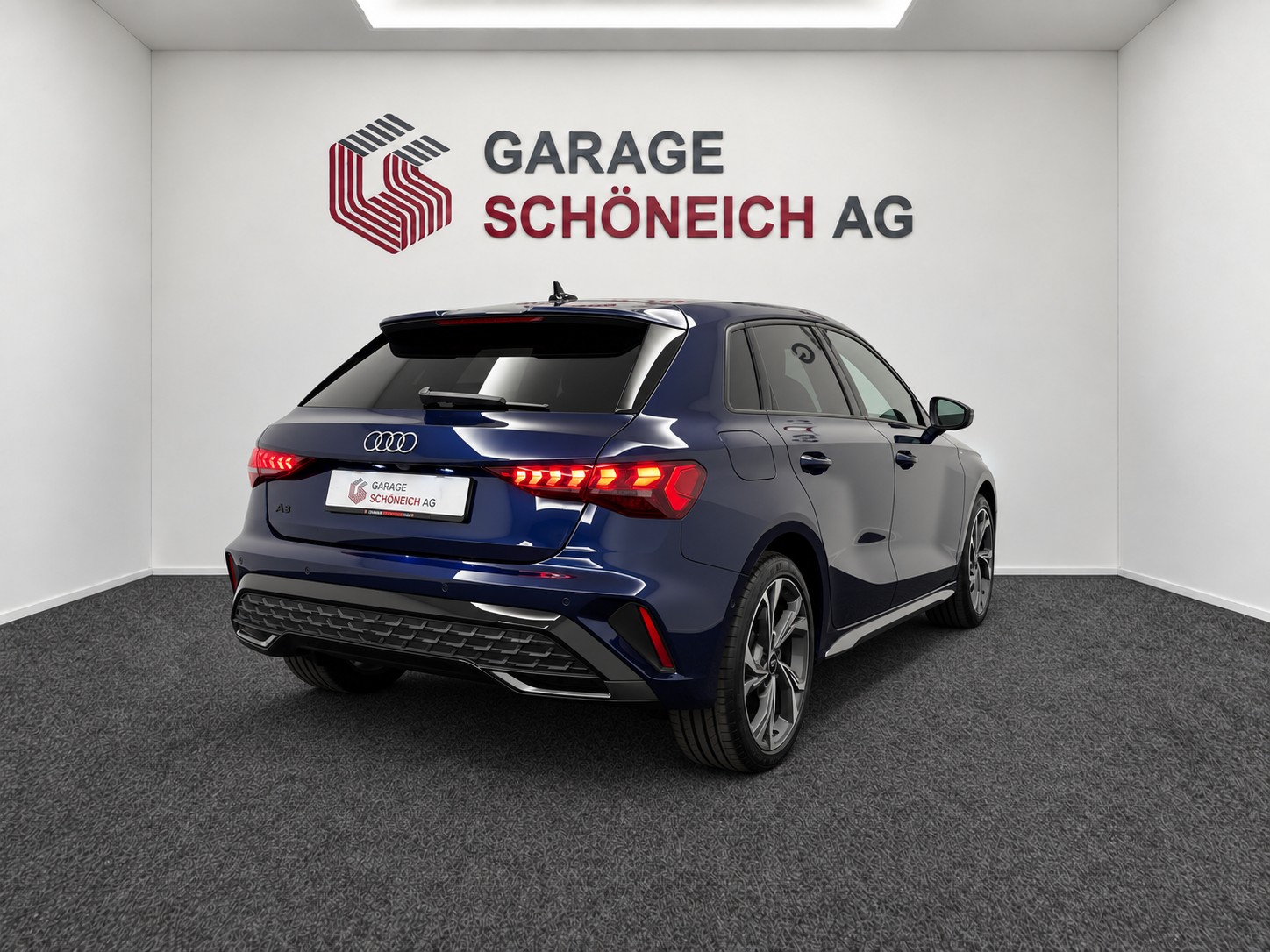 AUDI 35 TFSI S Line S-Tronic-image-4