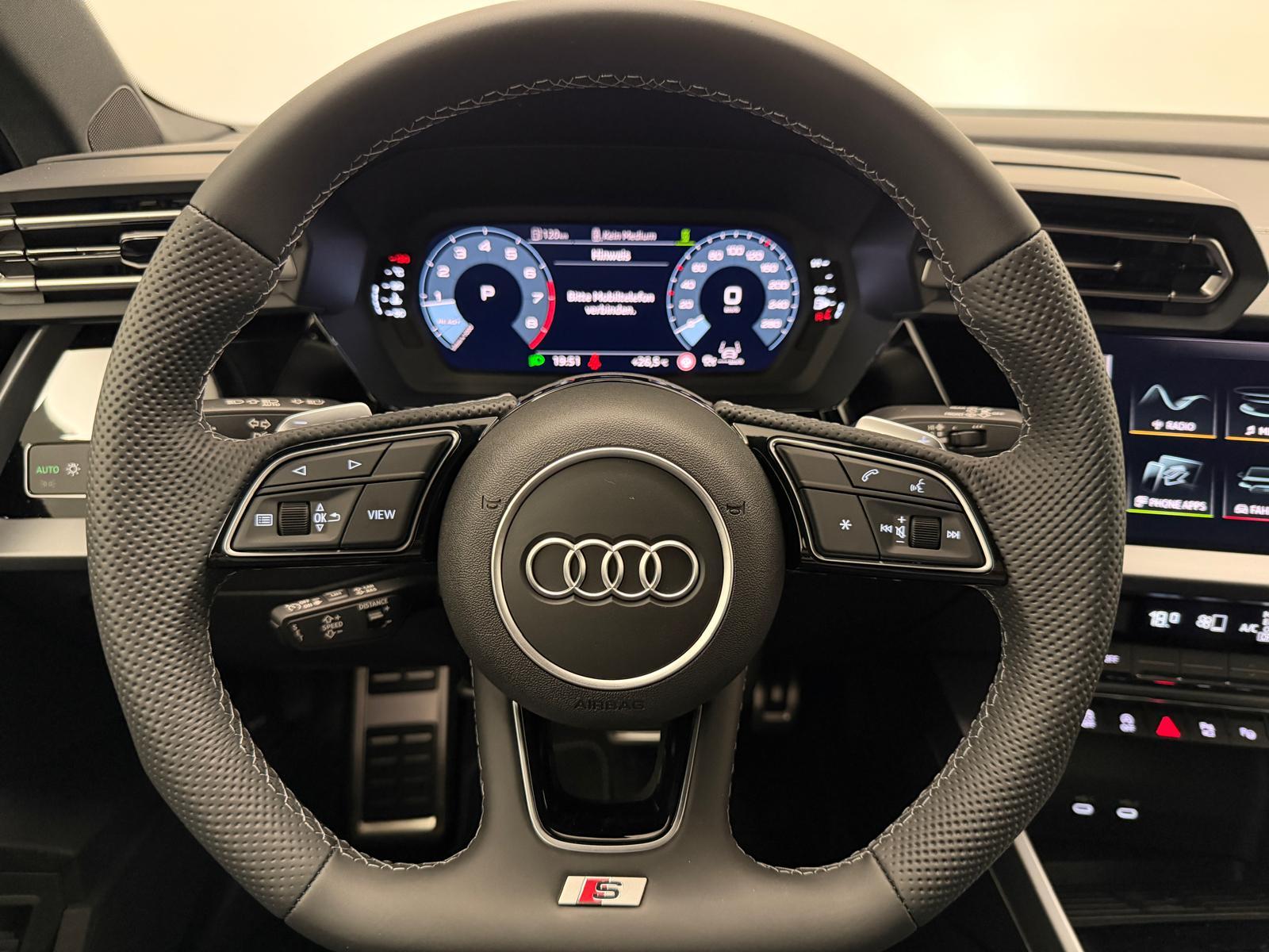 AUDI 35 TFSI S Line S-Tronic-image-17