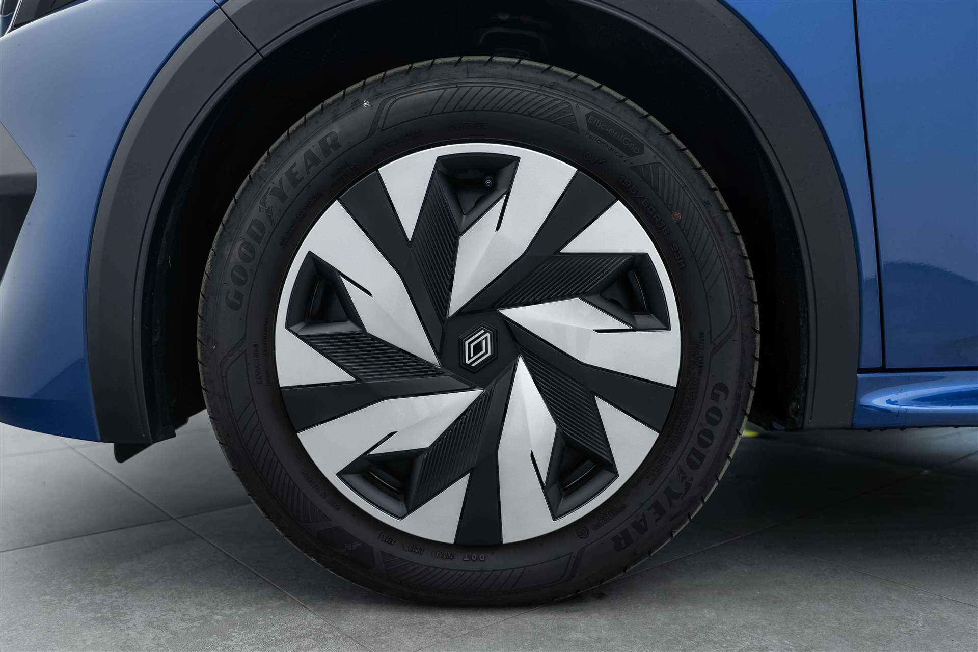 RENAULT RENAULT Clio 1.2 TCe Evolution NEUES MODELL EDC-Automat-image-5