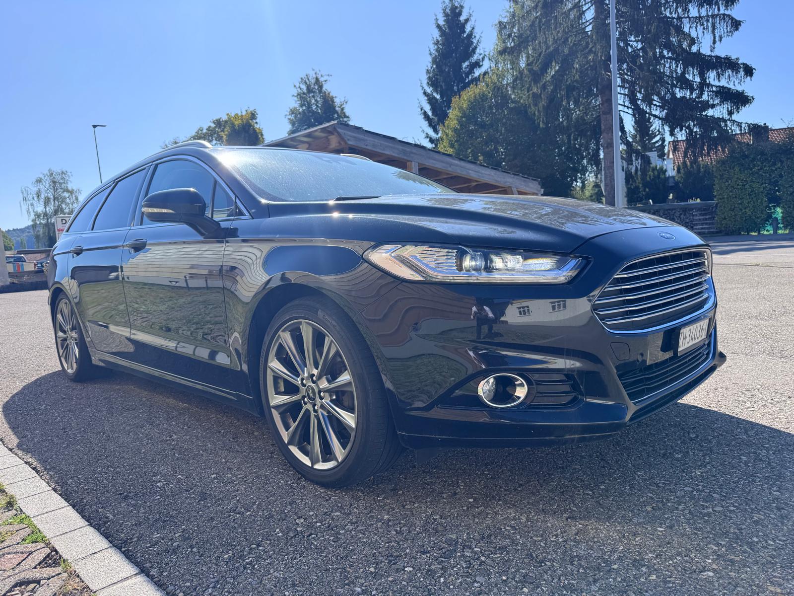FORD Mondeo 2.0 TDCi Titanium AWD PowerShift-image-2