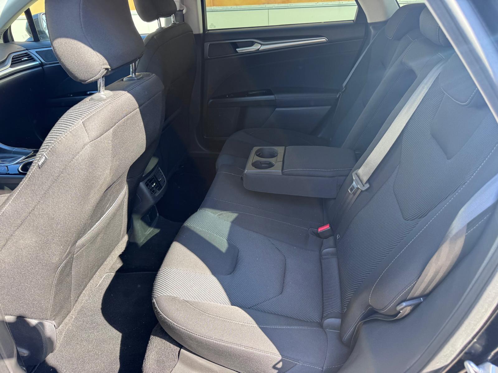 FORD Mondeo 2.0 TDCi Titanium AWD PowerShift-image-8