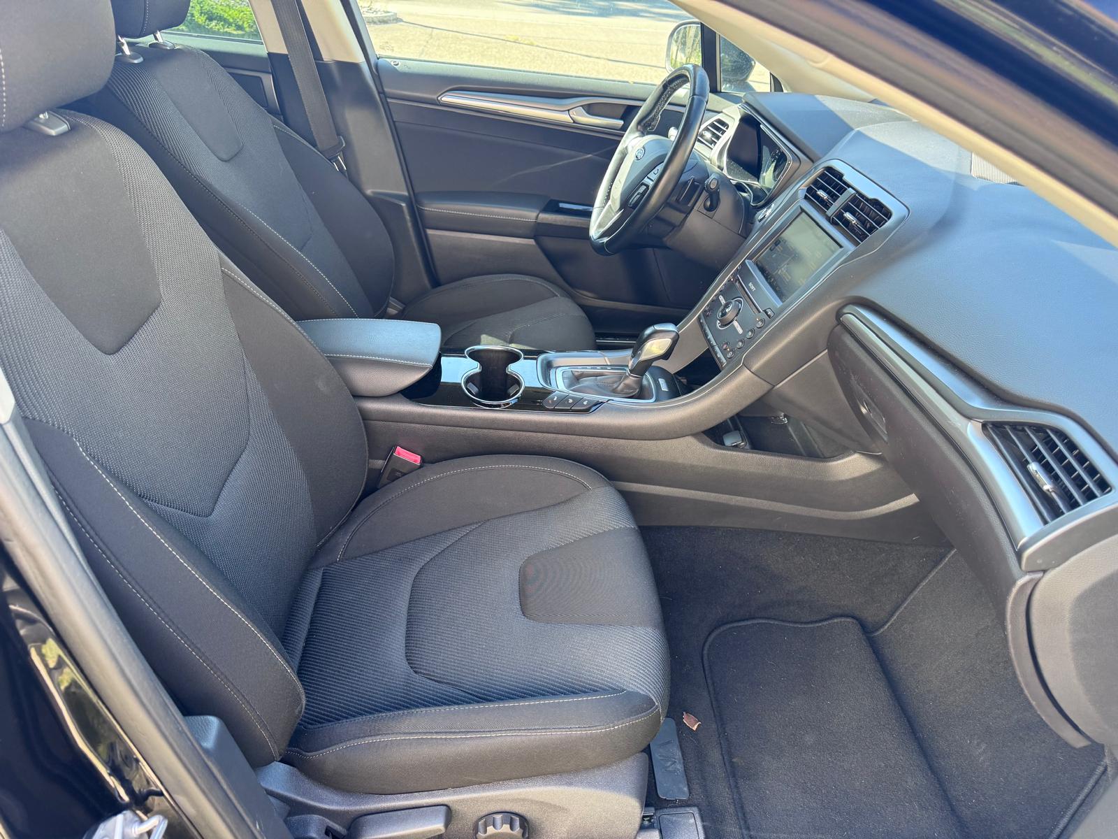 FORD Mondeo 2.0 TDCi Titanium AWD PowerShift-image-7