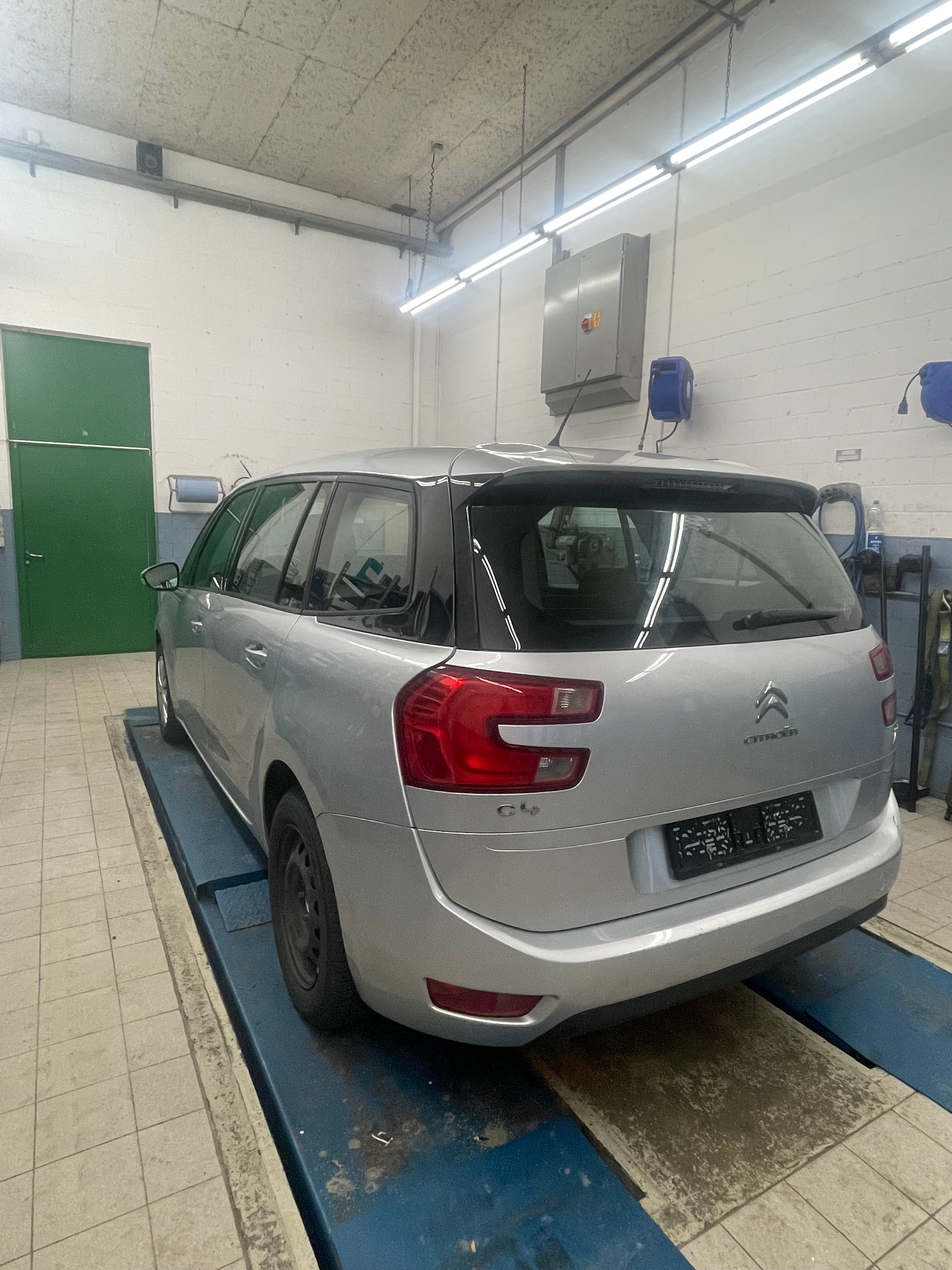 CITROEN 1.2 PureTech Intensive-image-1