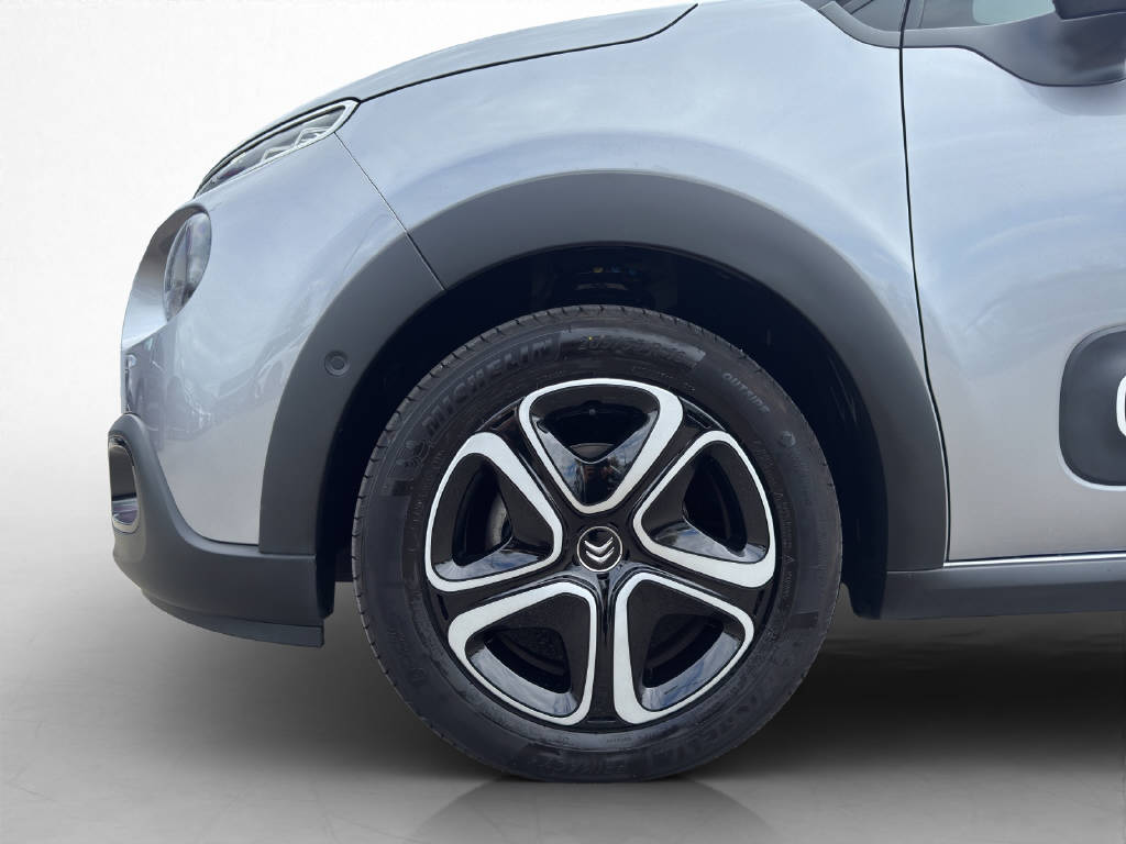 CITROEN C3 1.2 PureTech Shine-image-7