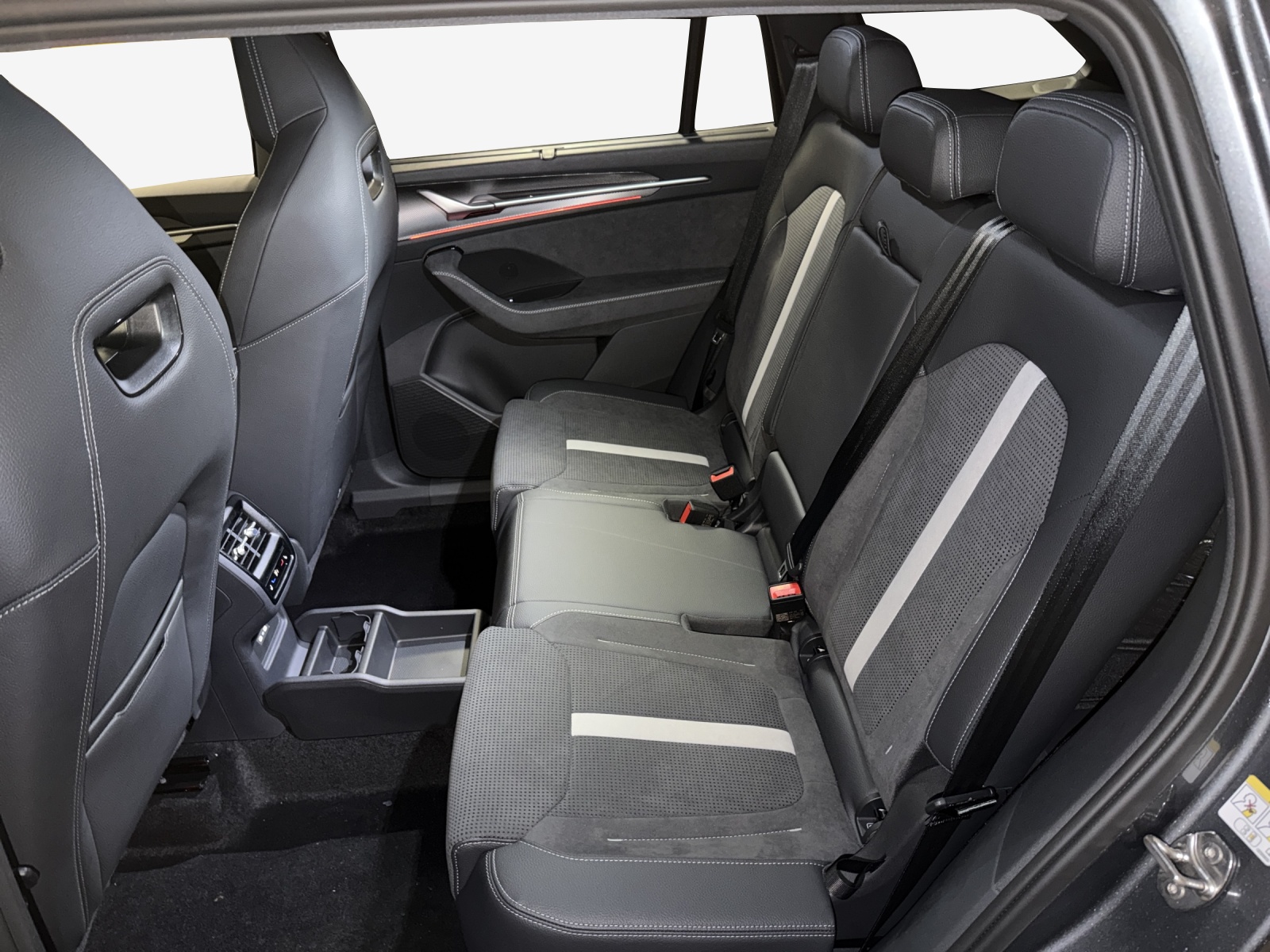 SKODA Kodiaq 2.0 TDI Sportline 4x4-image-11