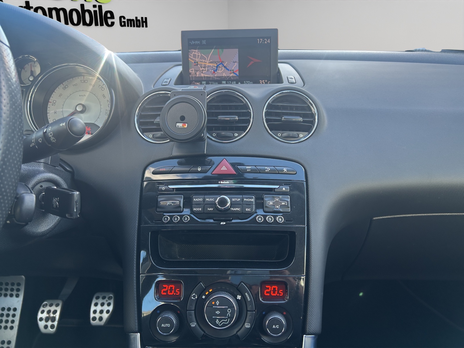 PEUGEOT 308 1.6 16V T GTi-image-14