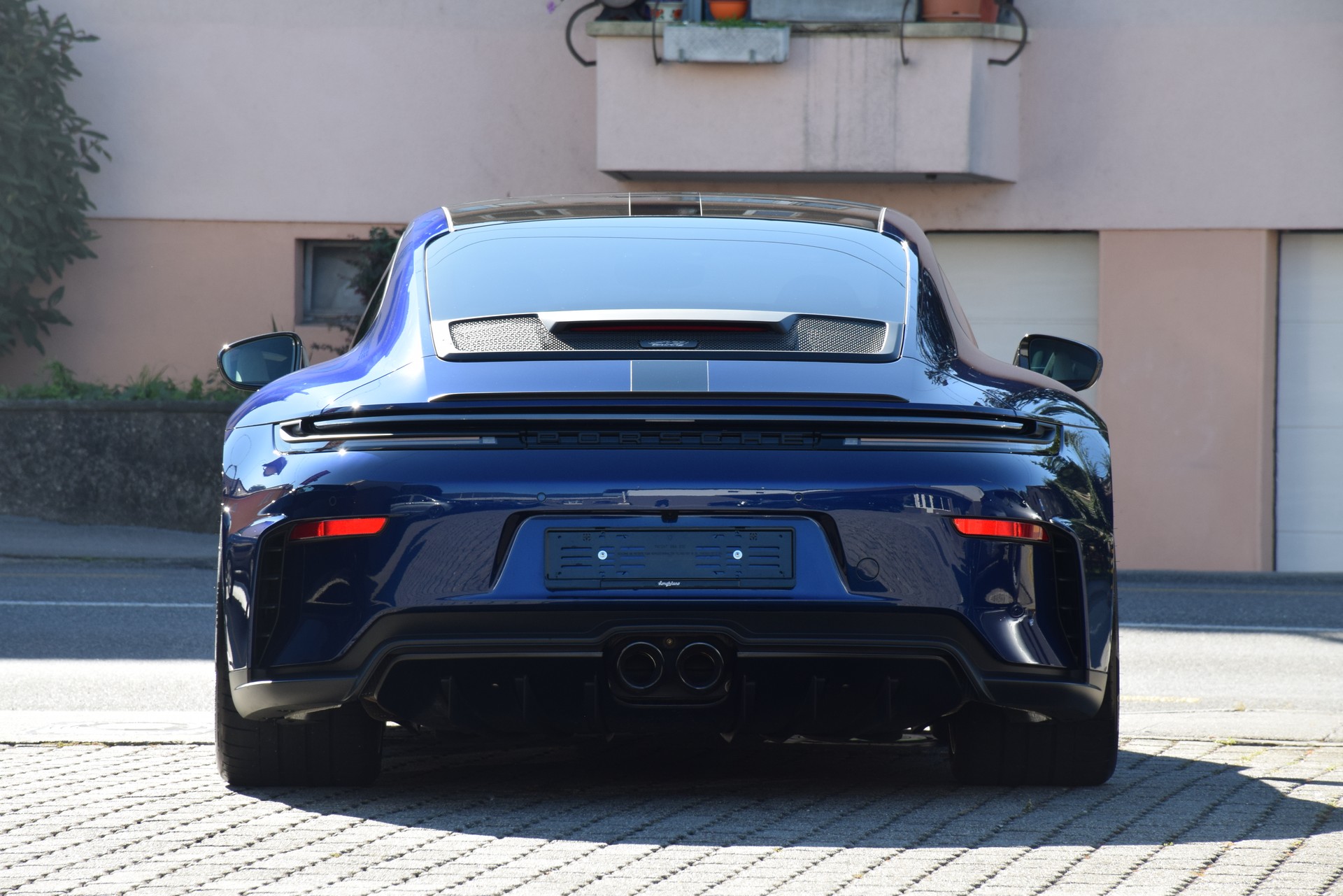 PORSCHE 911 GT3 Touring-image-9