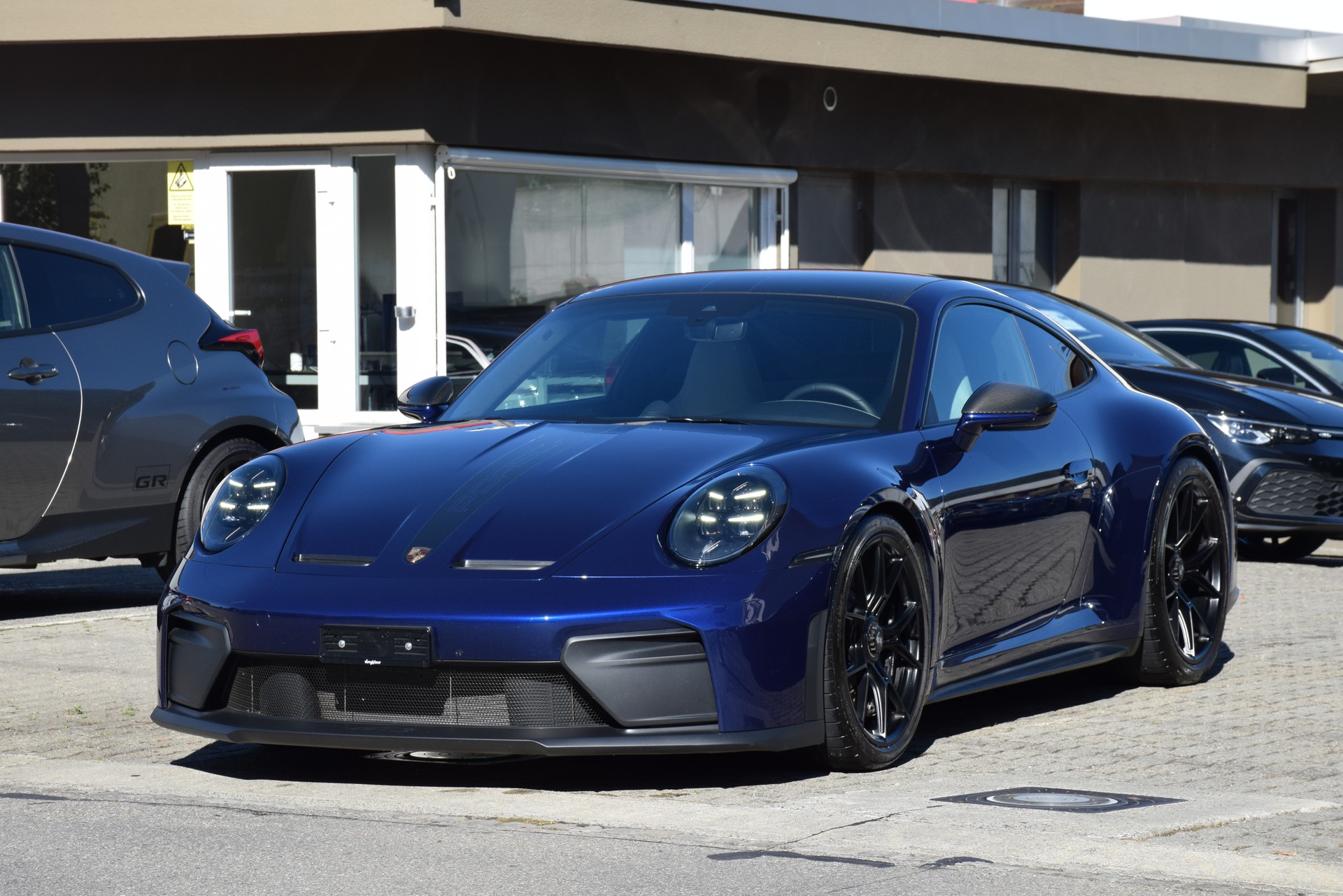 PORSCHE 911 GT3 Touring-image-0