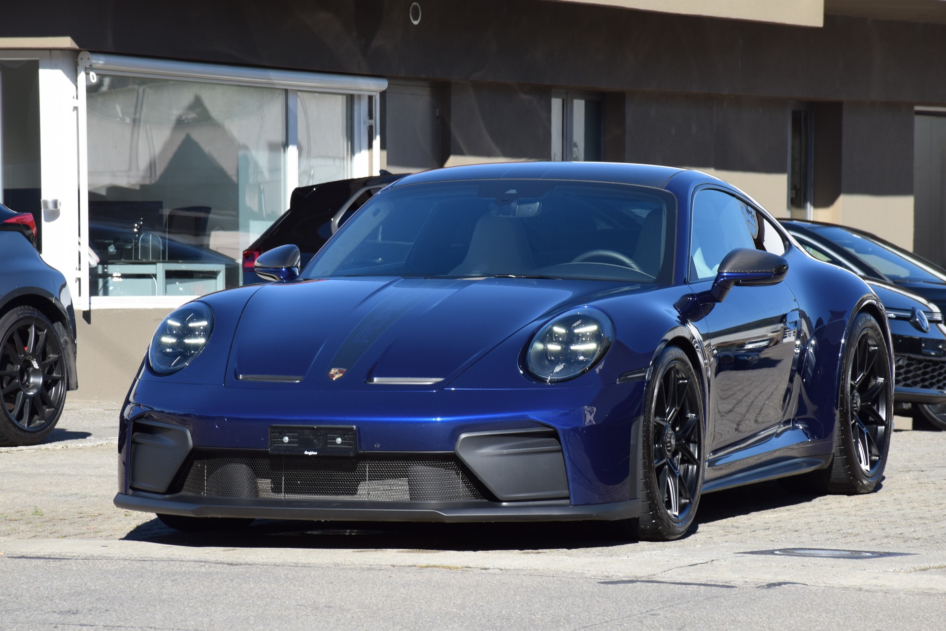 PORSCHE 911 GT3 Touring-image-1