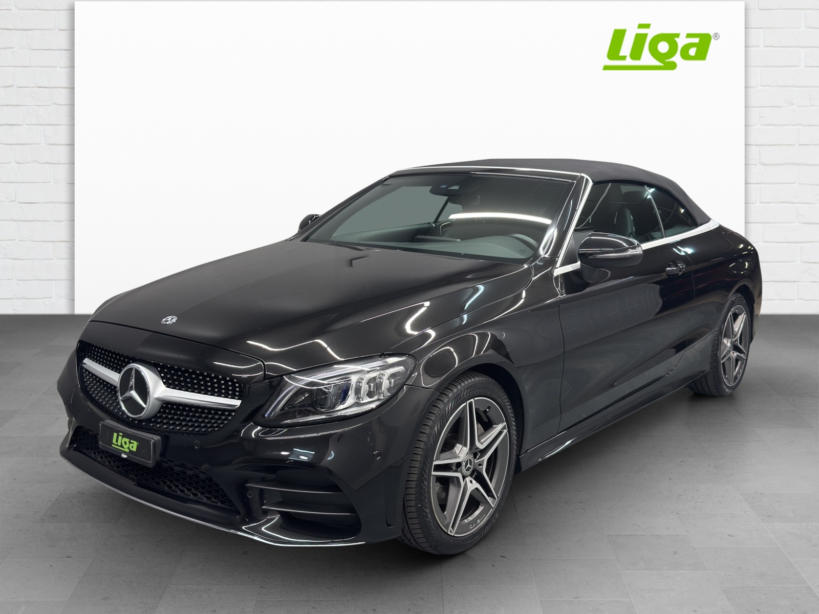 MERCEDES-BENZ C 200 AMG Line 4Matic Cabriolet-image-0