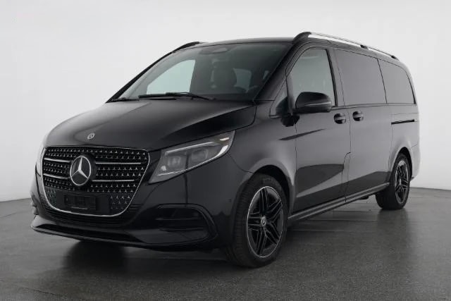 MERCEDES-BENZ Facelift V 300 d lang Avantgarde AMG Line 4Matic 9G-Tronic 6-Sitzer All Black-image-0