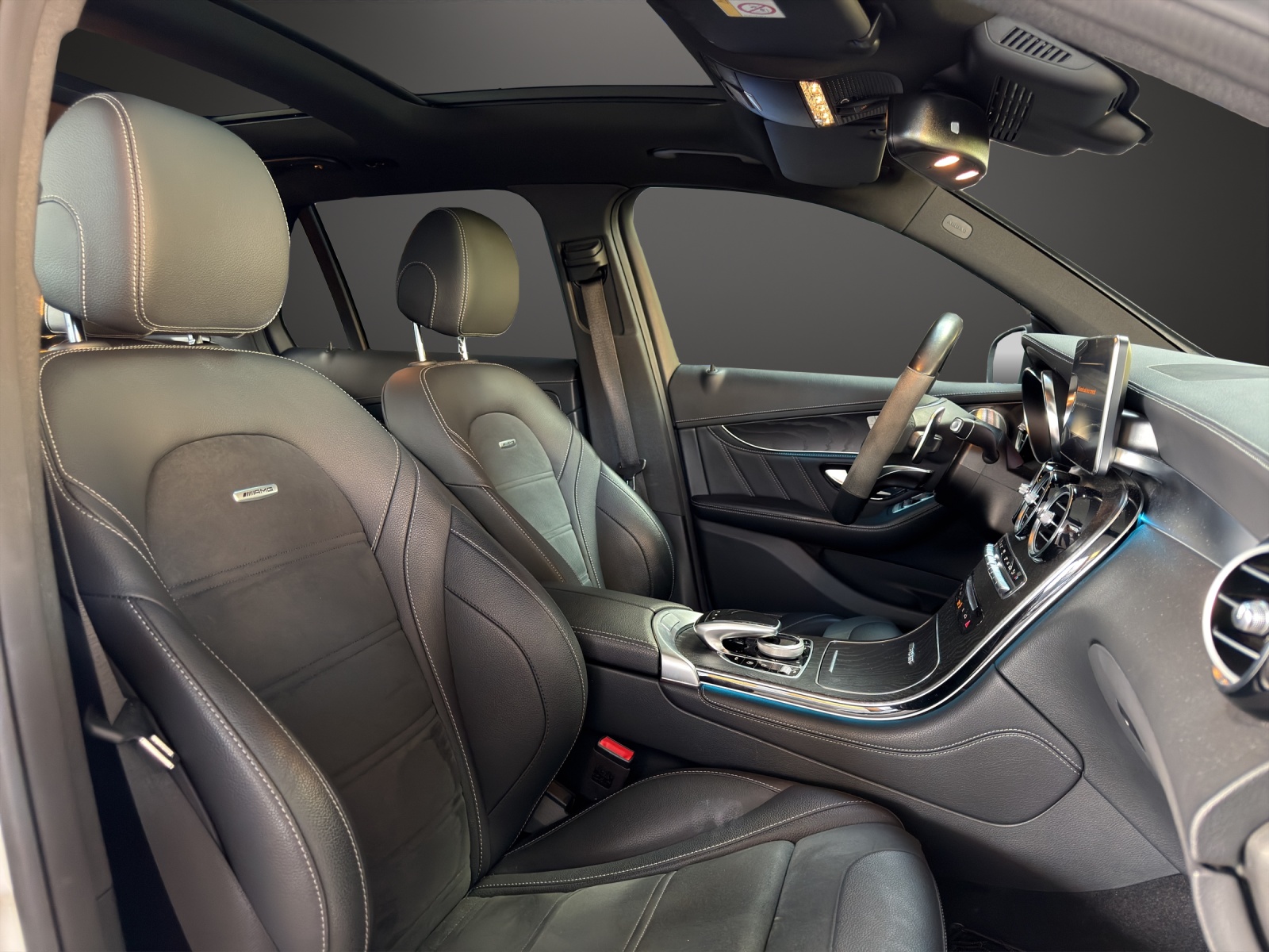 MERCEDES-BENZ GLC 63 S AMG 4Matic+ 9G-Tronic-image-13