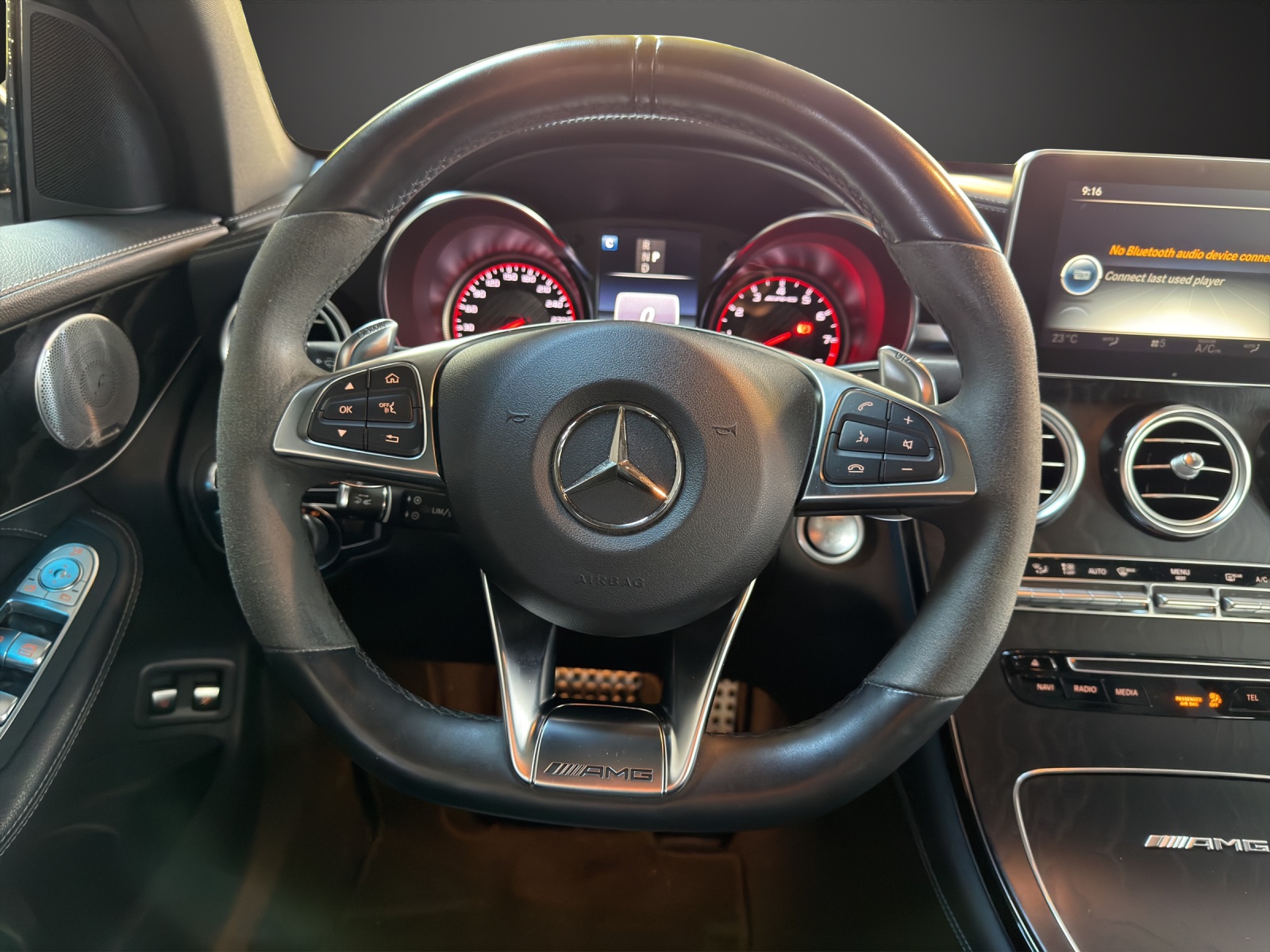 MERCEDES-BENZ GLC 63 S AMG 4Matic+ 9G-Tronic-image-12