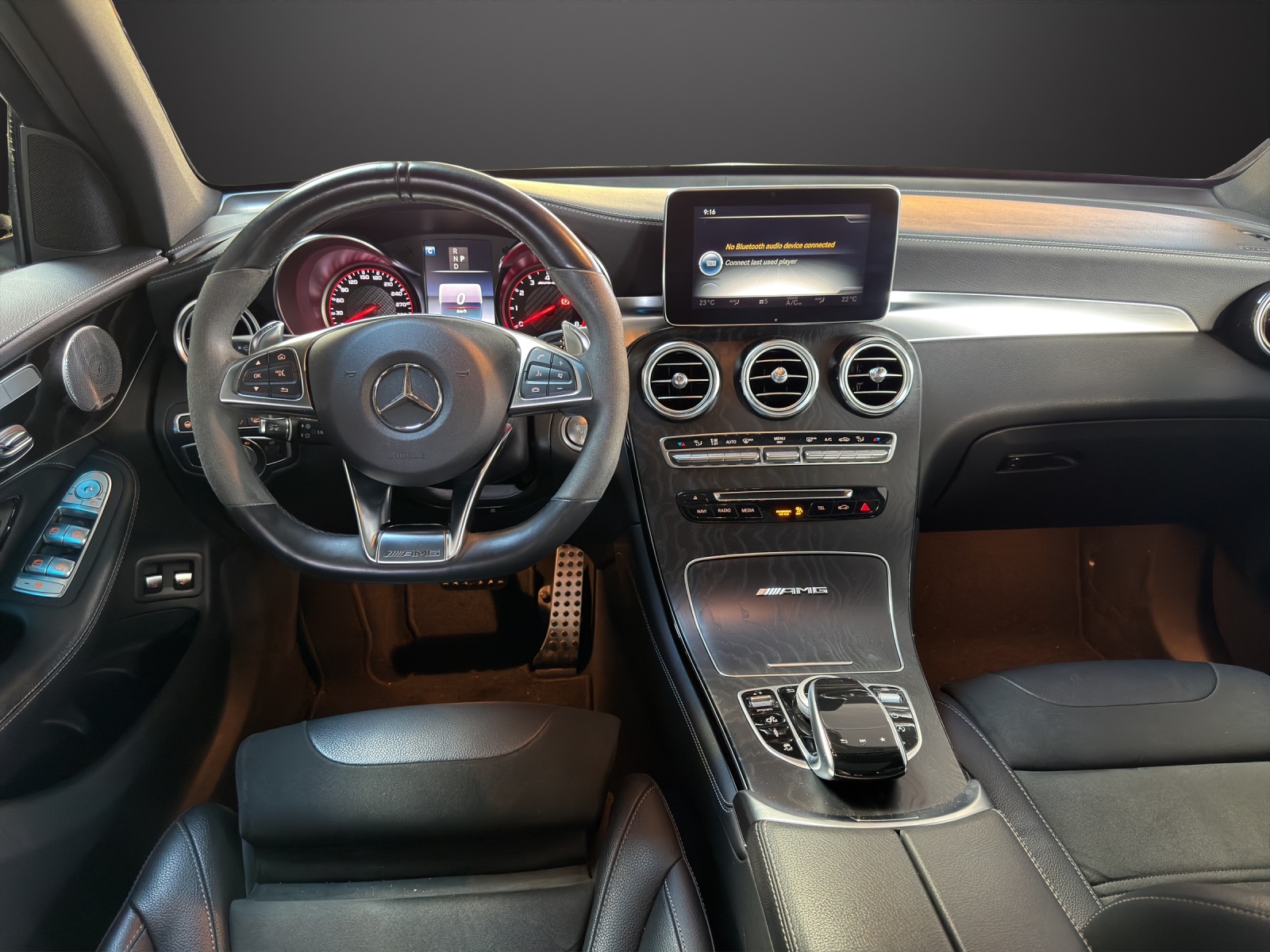 MERCEDES-BENZ GLC 63 S AMG 4Matic+ 9G-Tronic-image-11
