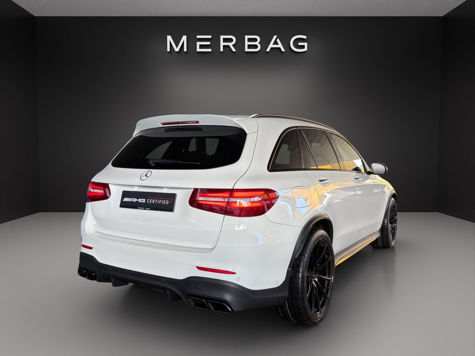 MERCEDES-BENZ GLC 63 S AMG 4Matic+ 9G-Tronic-image-2