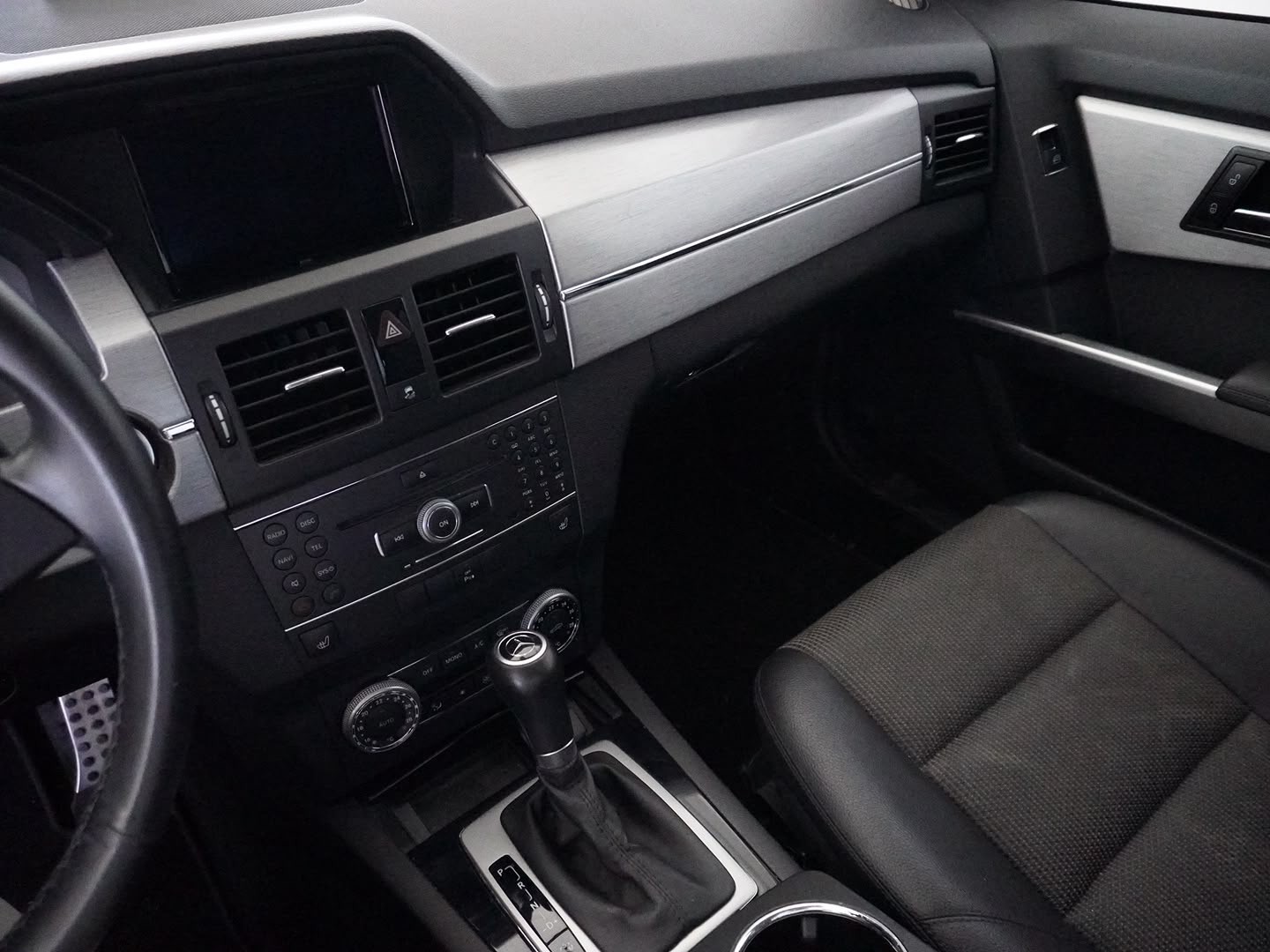 MERCEDES-BENZ GLK 220 CDI BlueEfficiency 4Matic 7G-Tronic-image-7