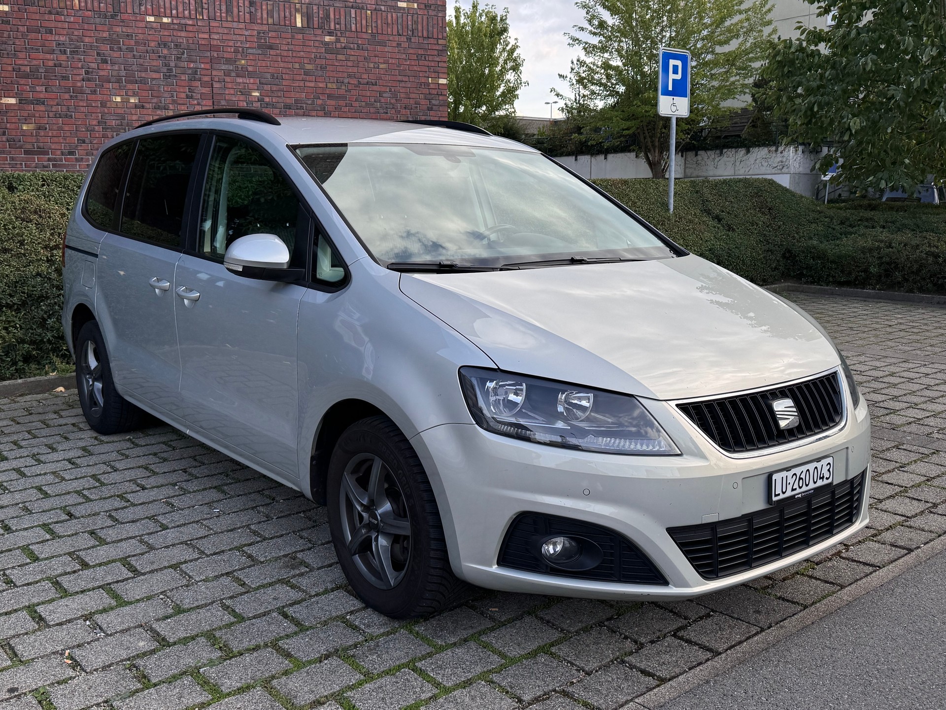 SEAT 1.4 TSI Style DSG S/S-image-0