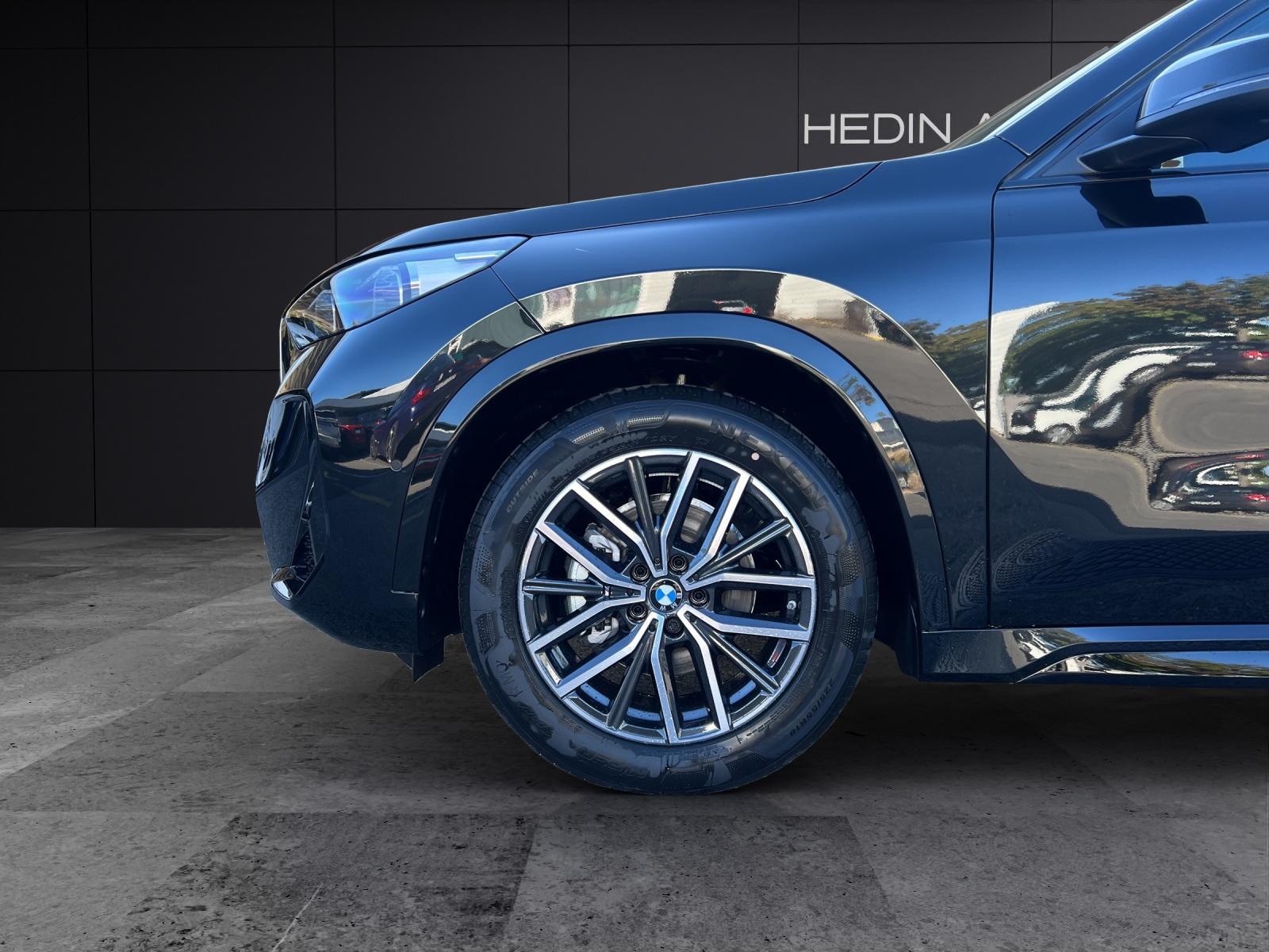 BMW X1 20d xDrive paddles-image-3