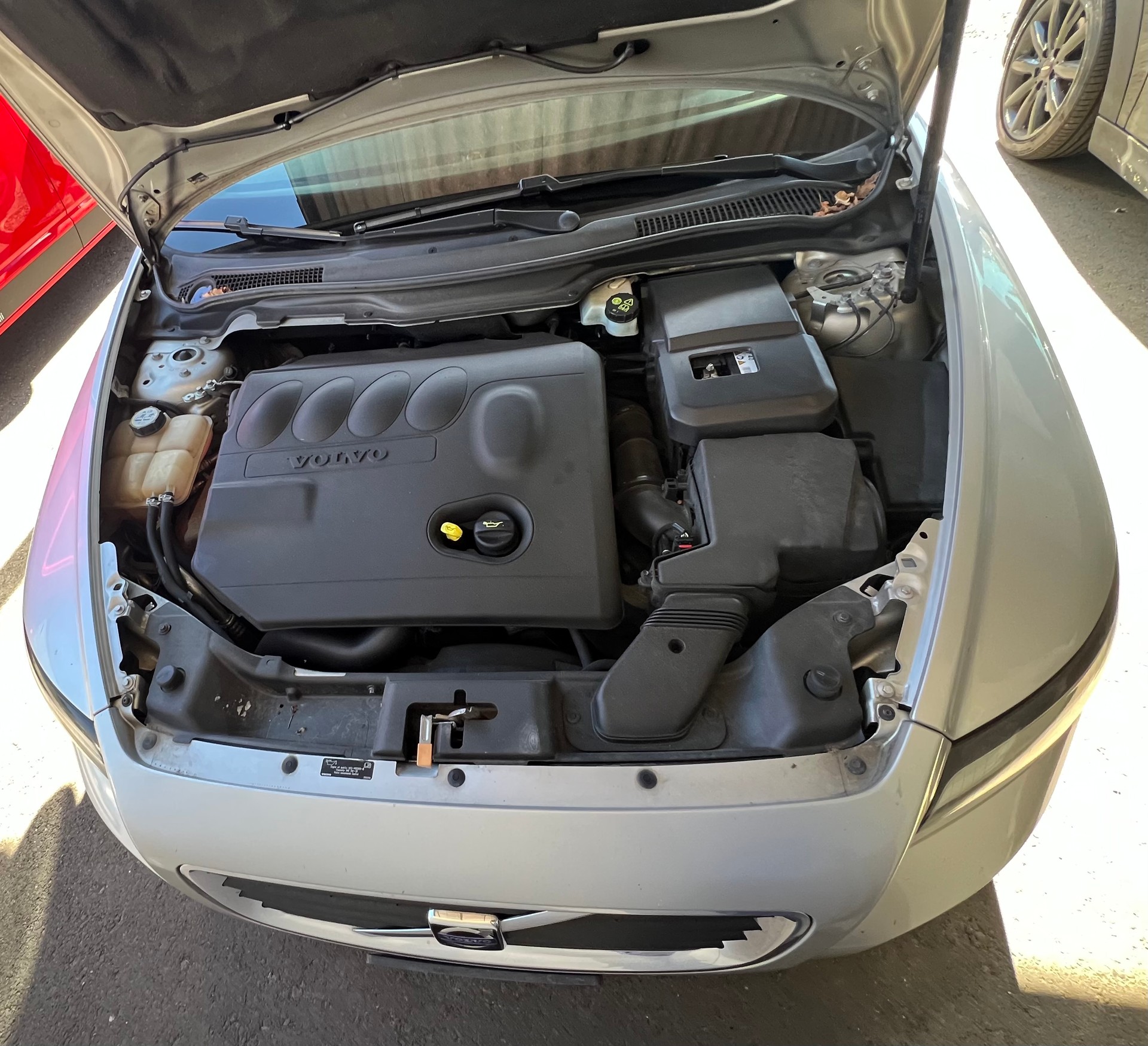 VOLVO V50-image-7
