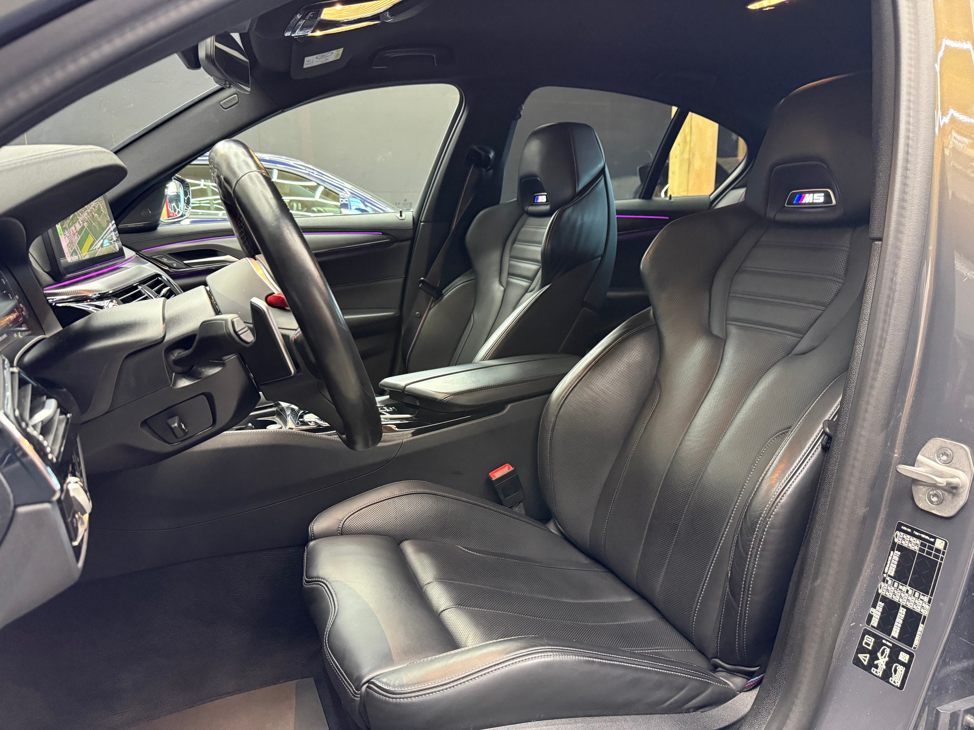 BMW M5 xDrive Competition Drivelogic-image-8