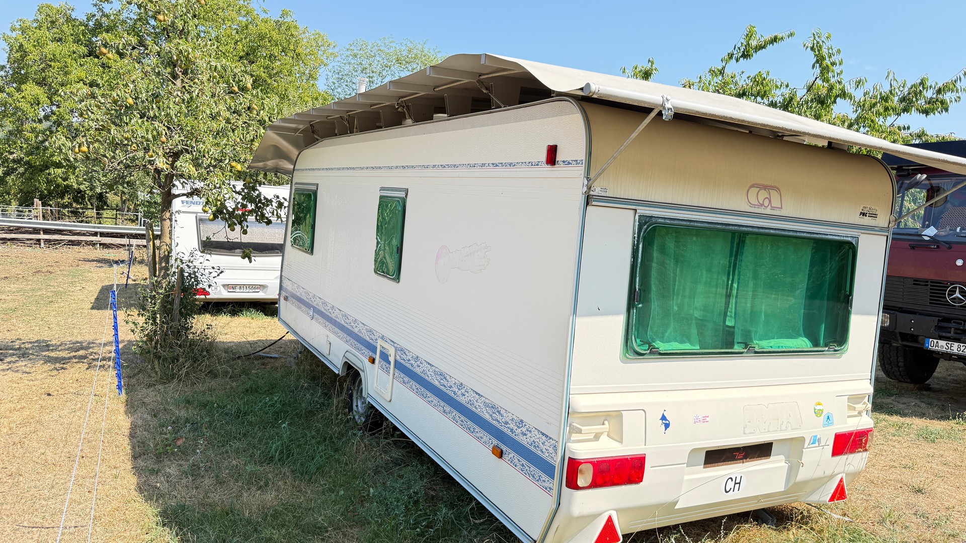 ADRIA Unica mit Schutzdach-image-10