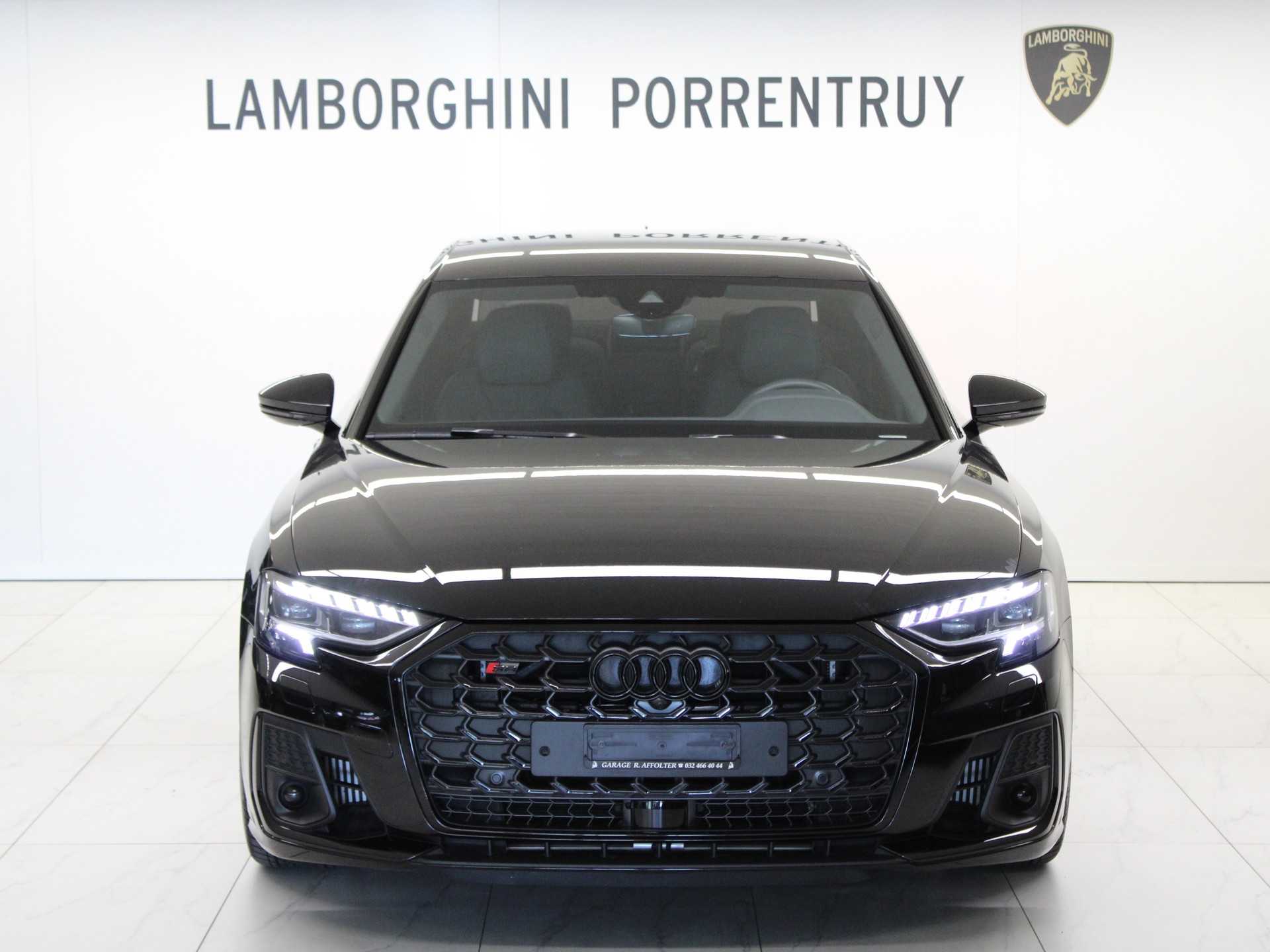 AUDI S8 TFSI quattro tiptronic-image-4