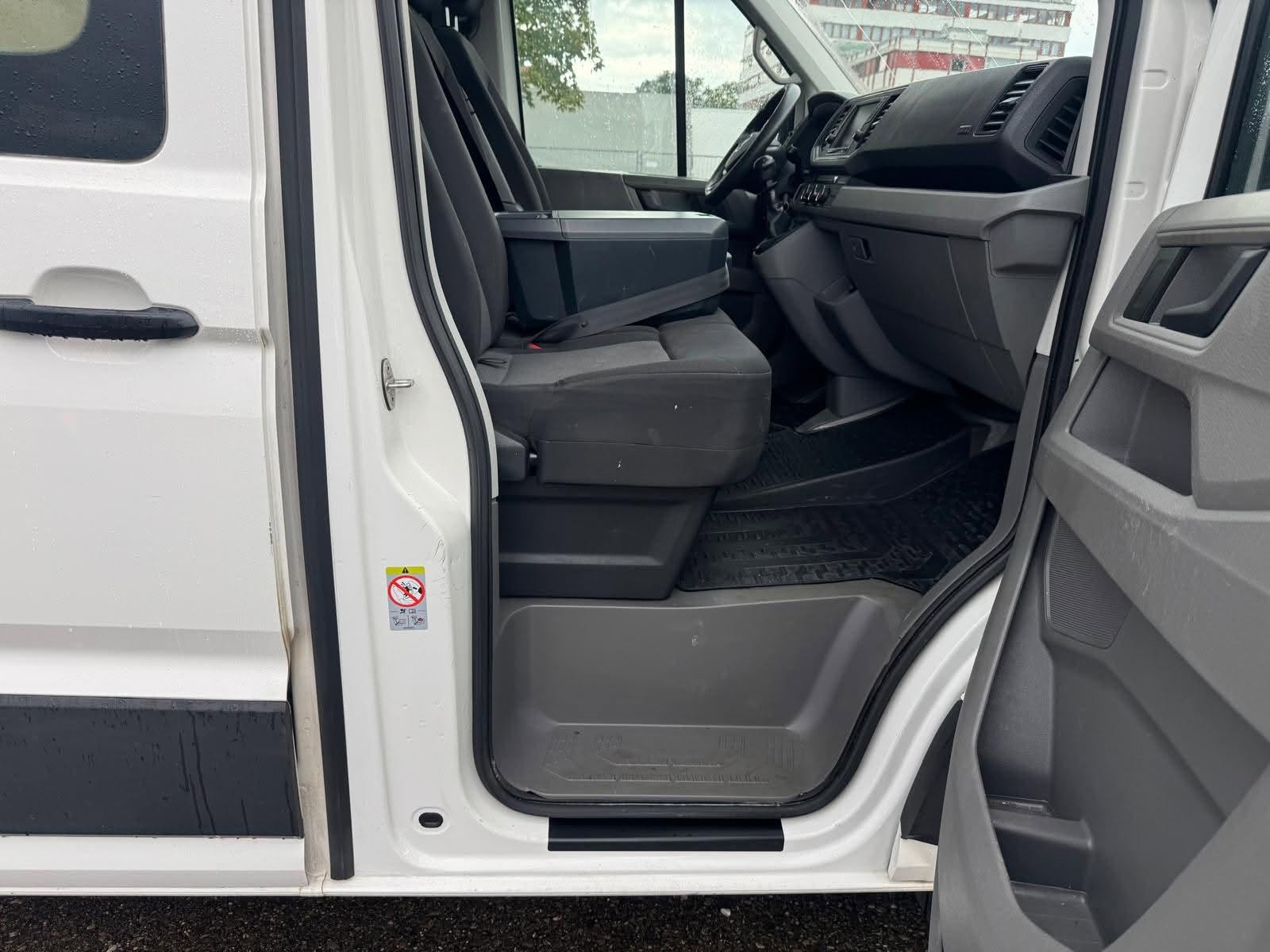 VW Crafter 35 2.0 TDI Mit Werkstatt Einrichtung-image-11