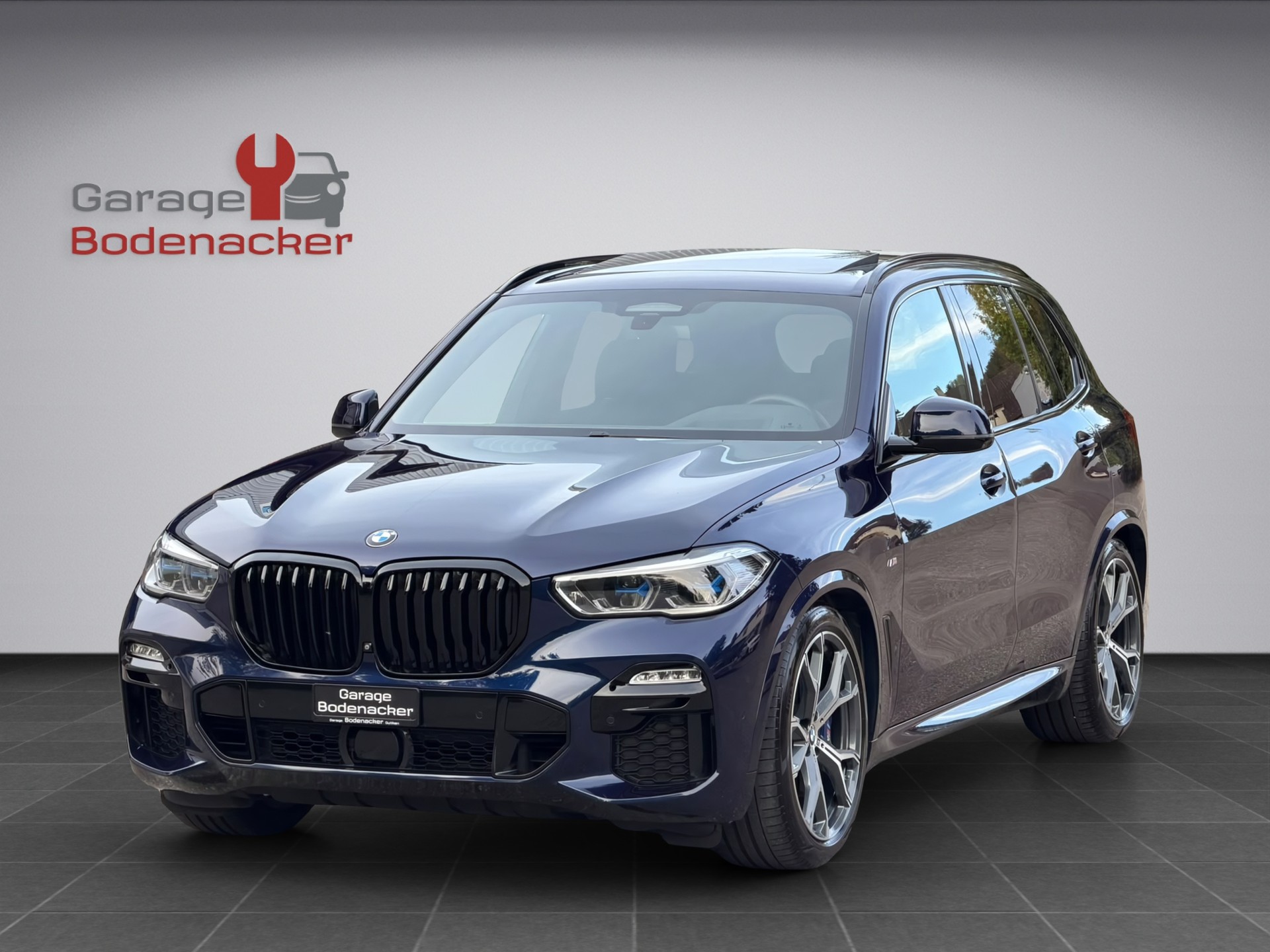 BMW X5 xDrive 30d Steptronic M Sport Paket G05 Model-image-1