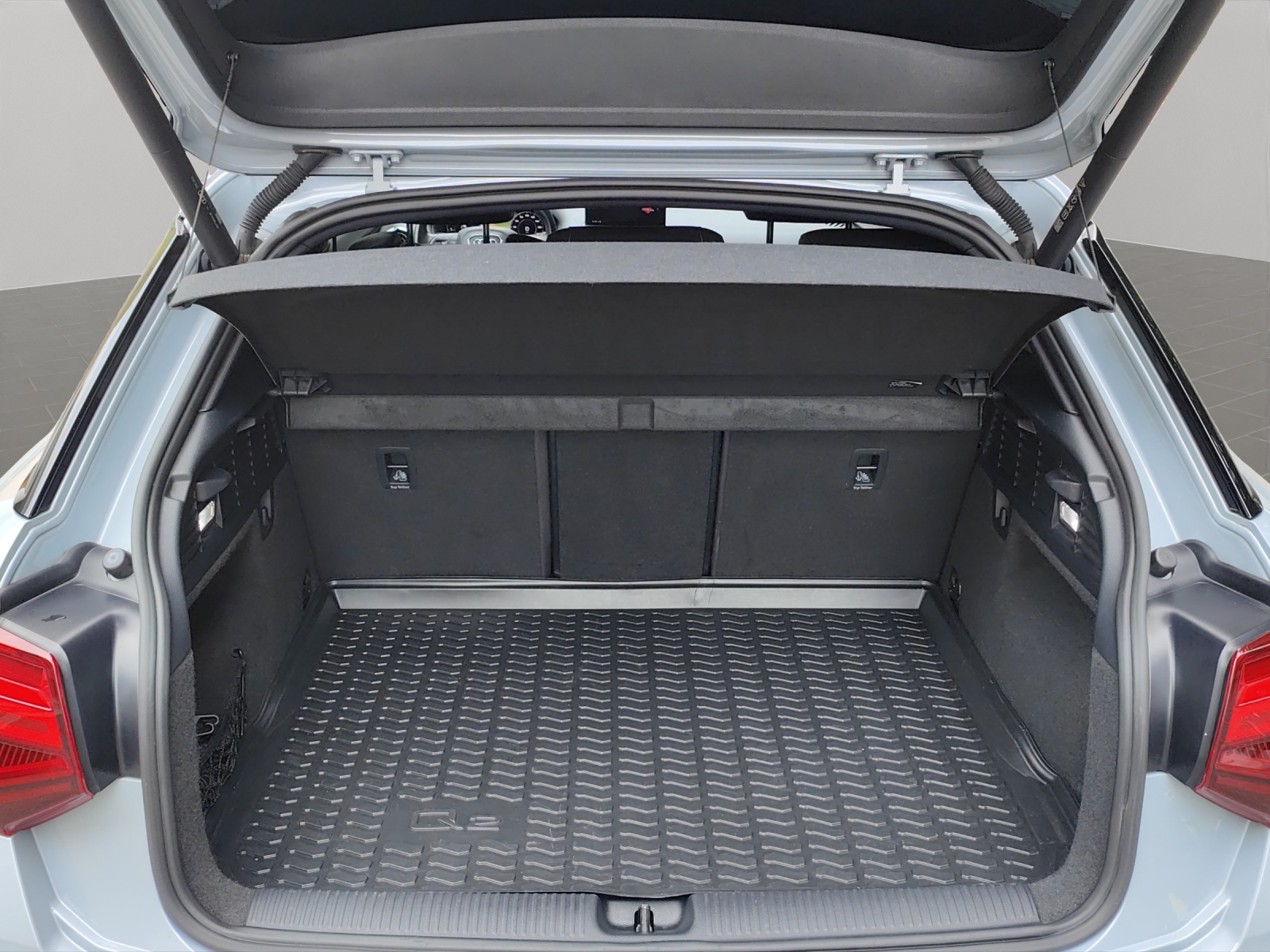 AUDI Q2 40 TFSI S line Attraction quattro S-tronic-image-15