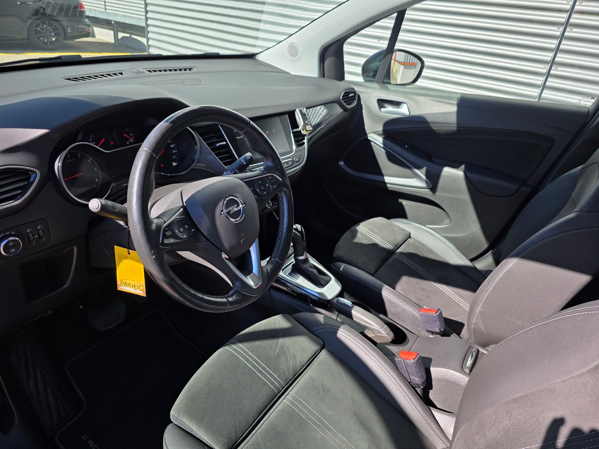 OPEL Crossland 1.2i Ultimate Automat-image-5
