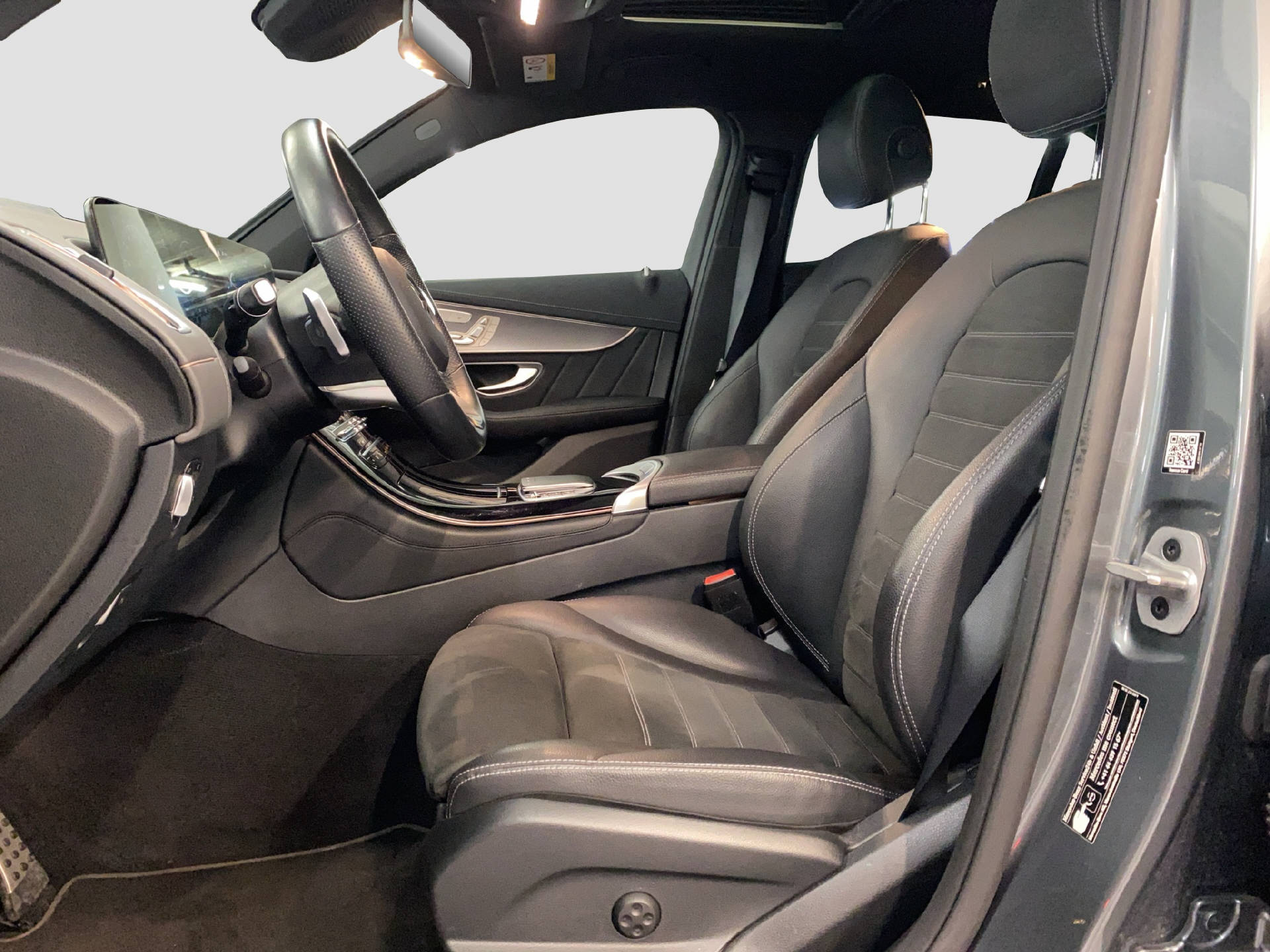 MERCEDES-BENZ EQC 400 AMG Line 4MATIC-image-7